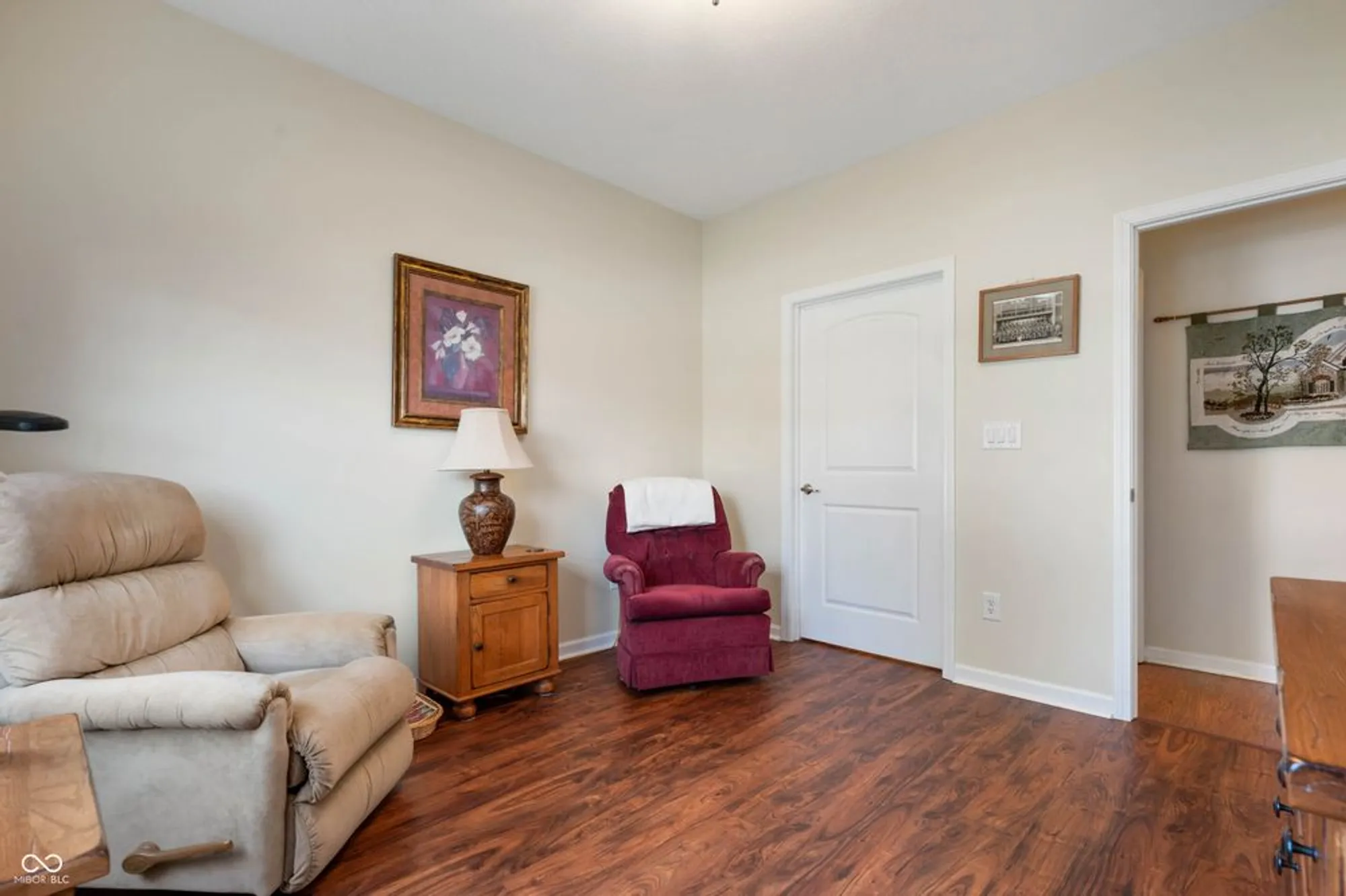 Property Slideshow image 16 of 20 | 8887 stoney meadow blvd, Avon, IN, 46123