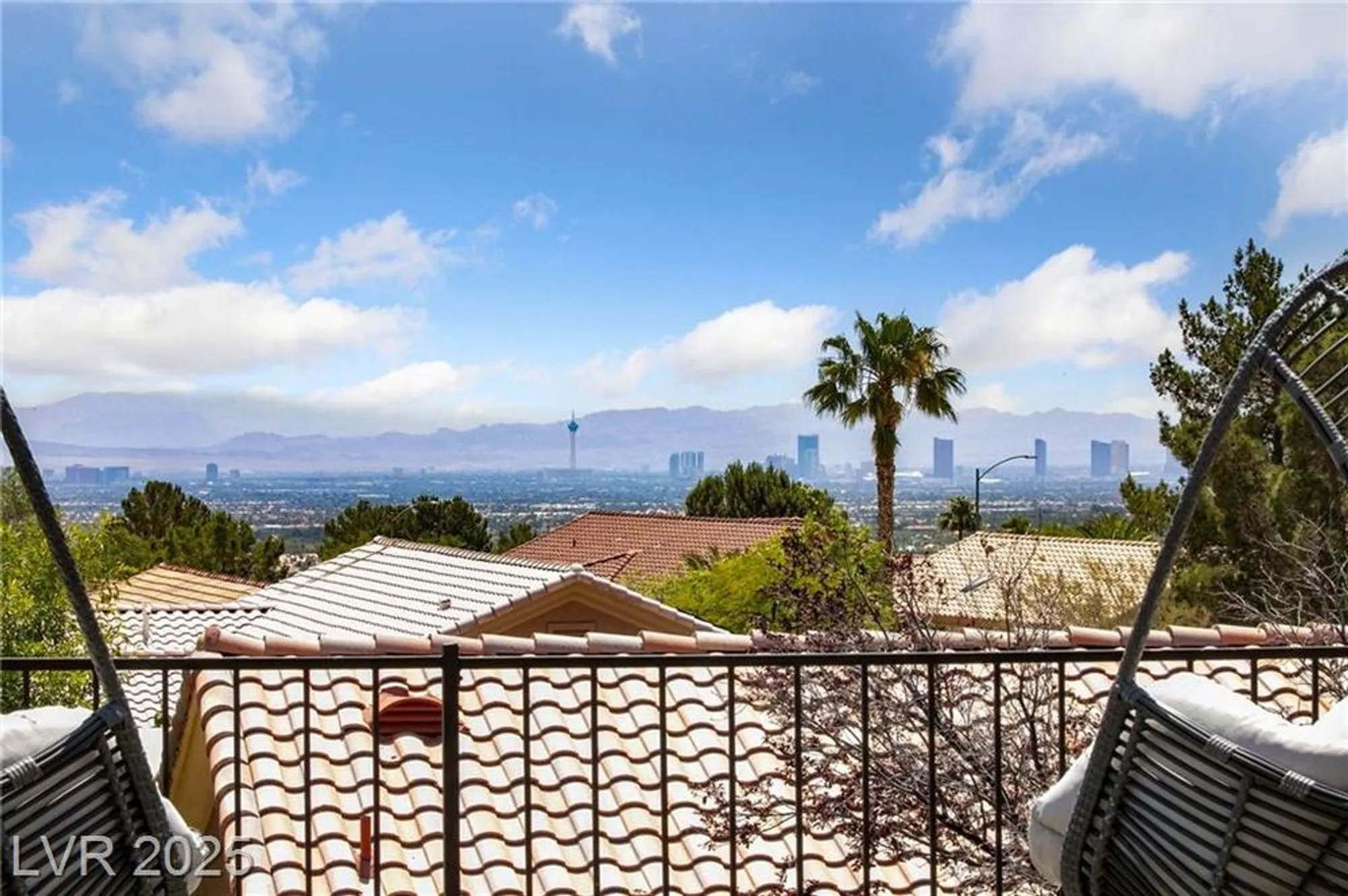 Property Slideshow image 59 of 69 | 2616 faiss dr, Las Vegas, NV, 89134