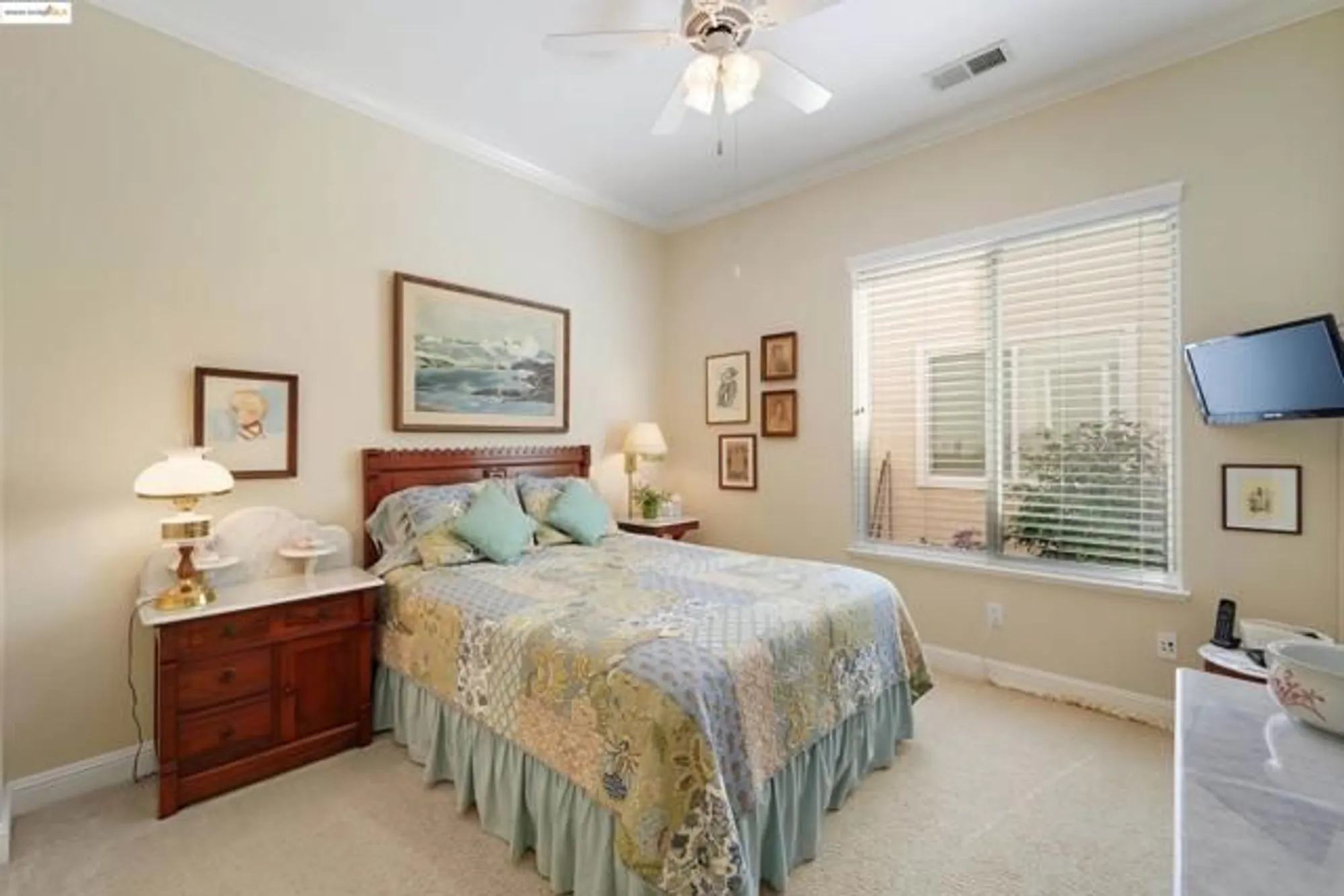 Property Slideshow image 38 of 60 | 910 suntan ln, Brentwood, CA, 94513