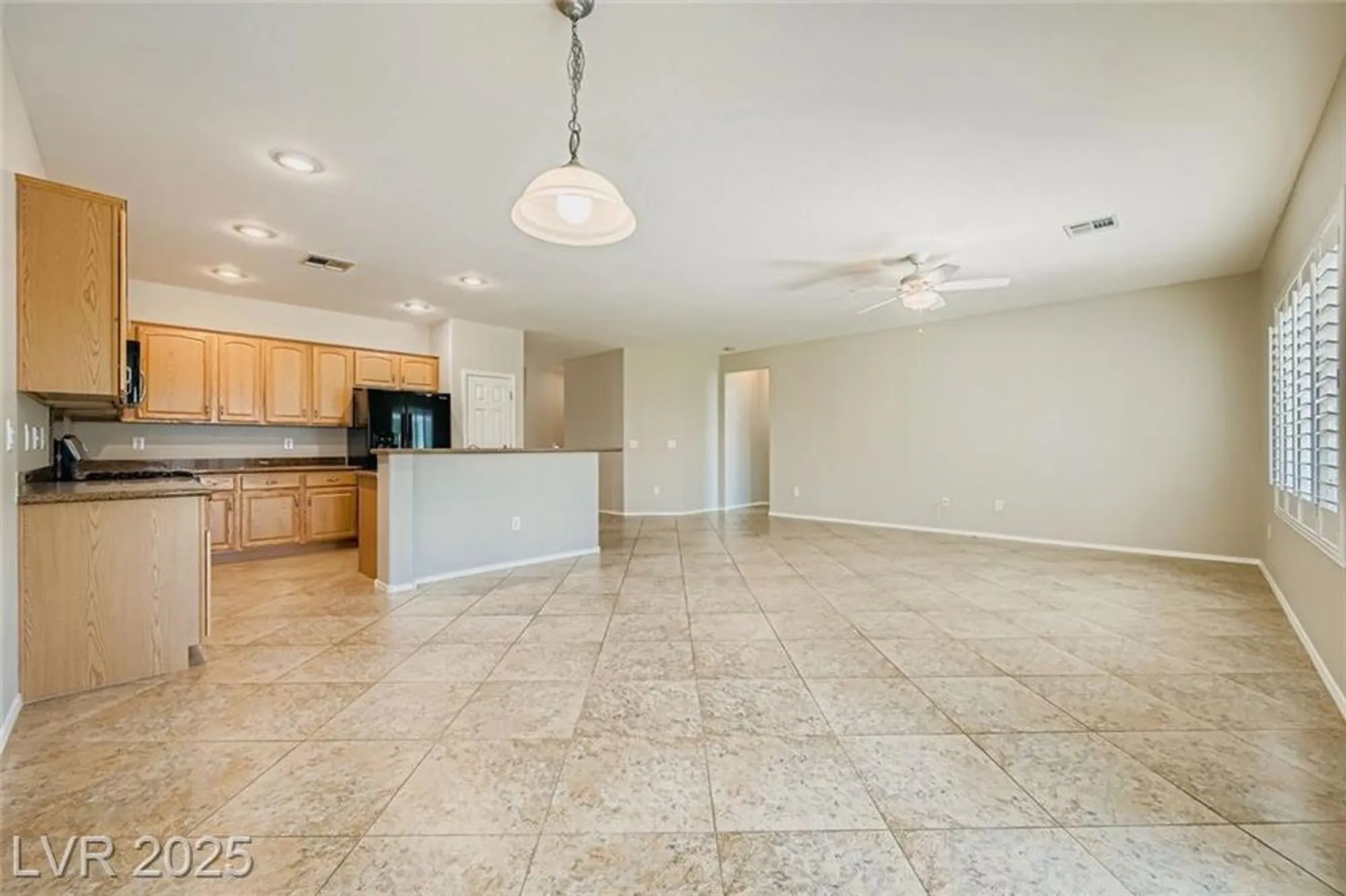 Property Slideshow image 11 of 24 | 2317 perrysburg dr, Henderson, NV, 89044