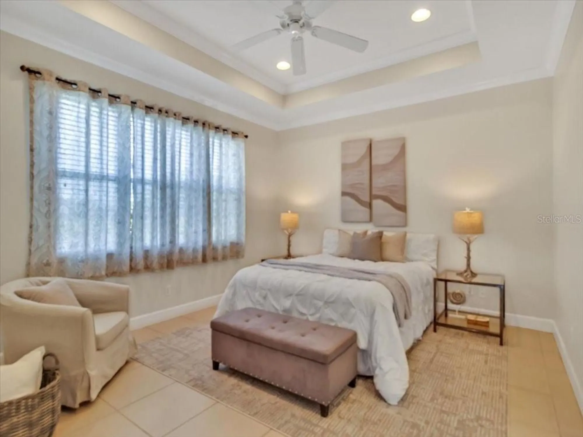 Property Slideshow image 24 of 52 | 635 chipper dr, Sun City Center, FL, 33573