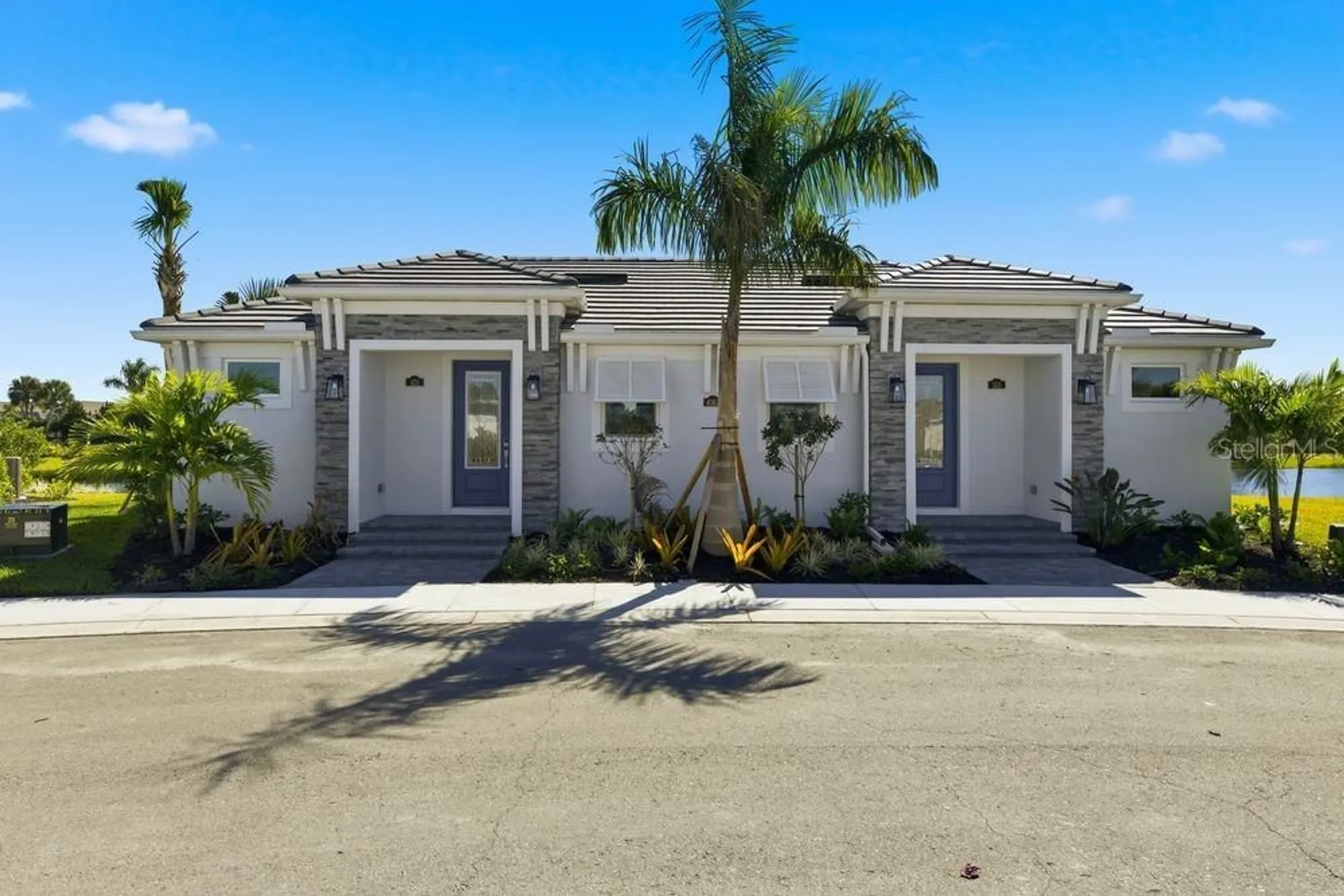 Property Slideshow image 1 of 38 | 4062 santa caterina blvd # 101, Bradenton, FL, 34211