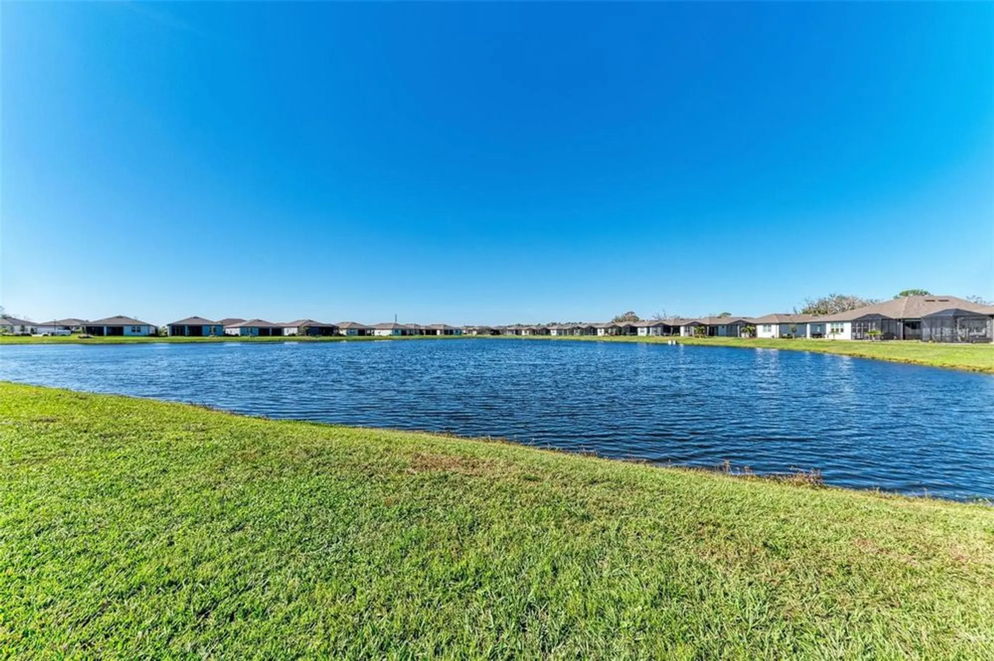 Property Slideshow image 38 of 79 | 9272 ballaster pointe loop, Parrish, FL, 34219