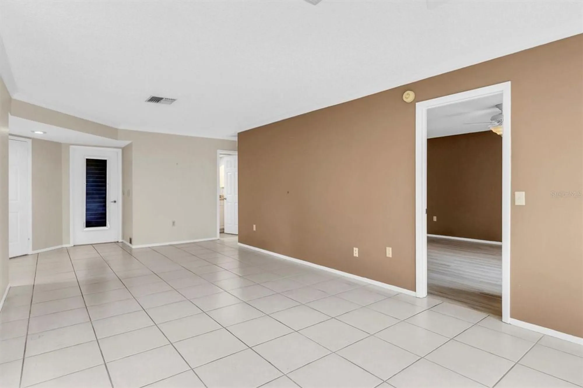 Property Slideshow image 8 of 54 | 4872 boonesboro ct, New Port Richey, FL, 34655