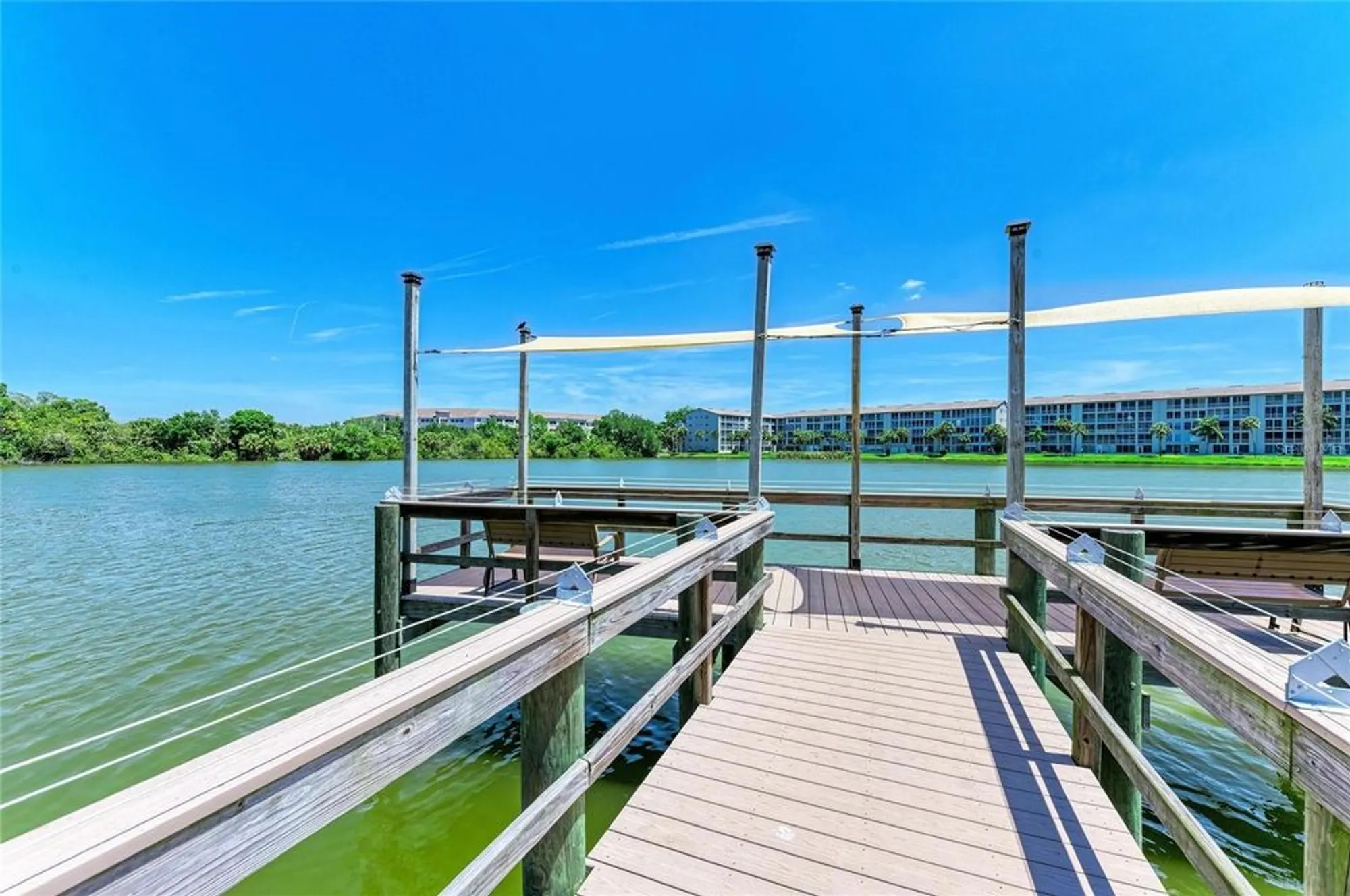 Property Slideshow image 36 of 37 | 3531 lake bayshore dr # j106, Bradenton, FL, 34205