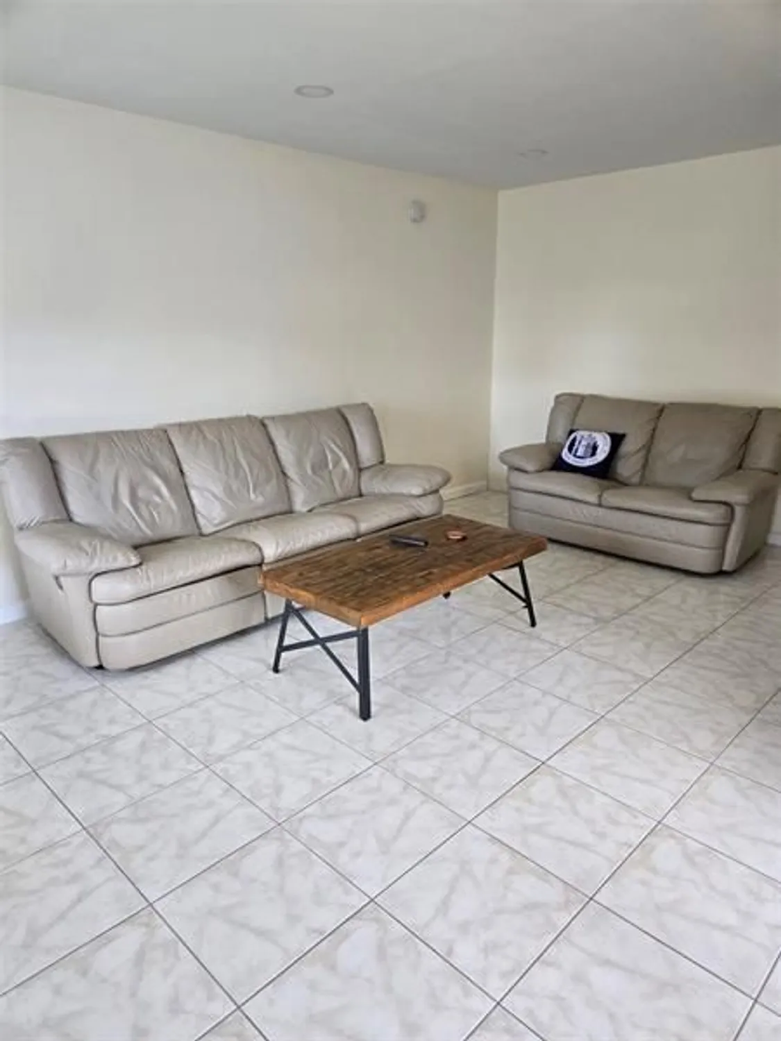 Property Slideshow image 4 of 64 | 229 durham e unit e, Deerfield Beach, FL, 33442