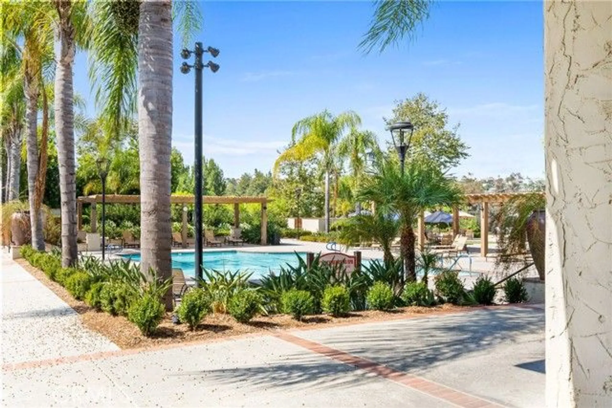 Property Slideshow image 44 of 55 | 28162 via cernuda, Mission Viejo, CA, 92692