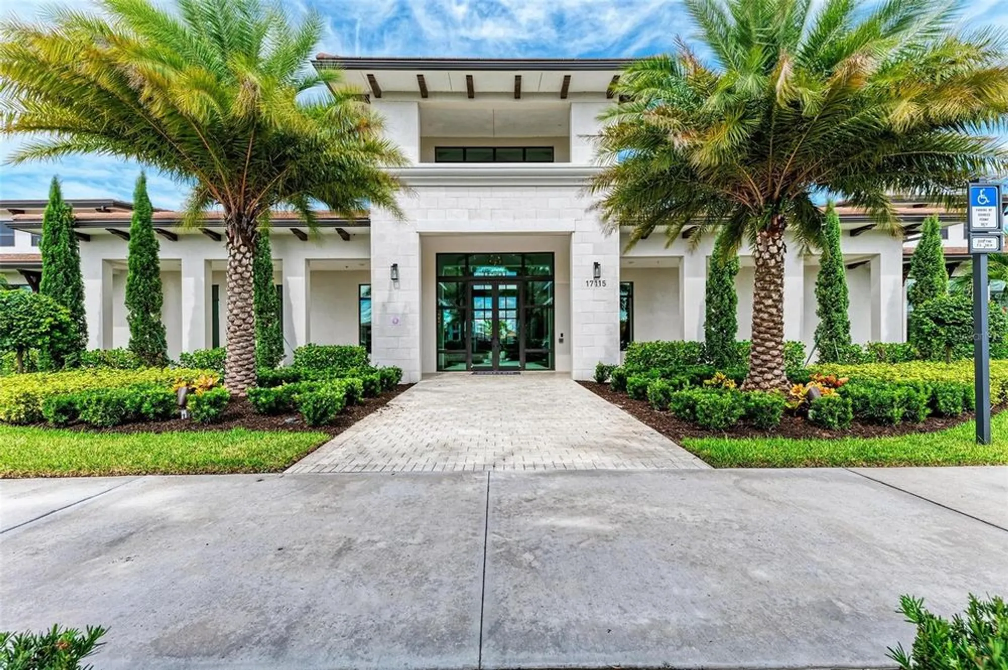 Property Slideshow image 40 of 62 | 18119 cresswind ter, Lakewood Ranch, FL, 34211