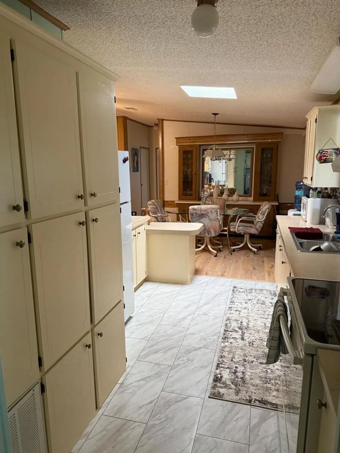 Property Slideshow image 11 of 36 | 1798 fox hill dr, Lakeland, FL, 33810