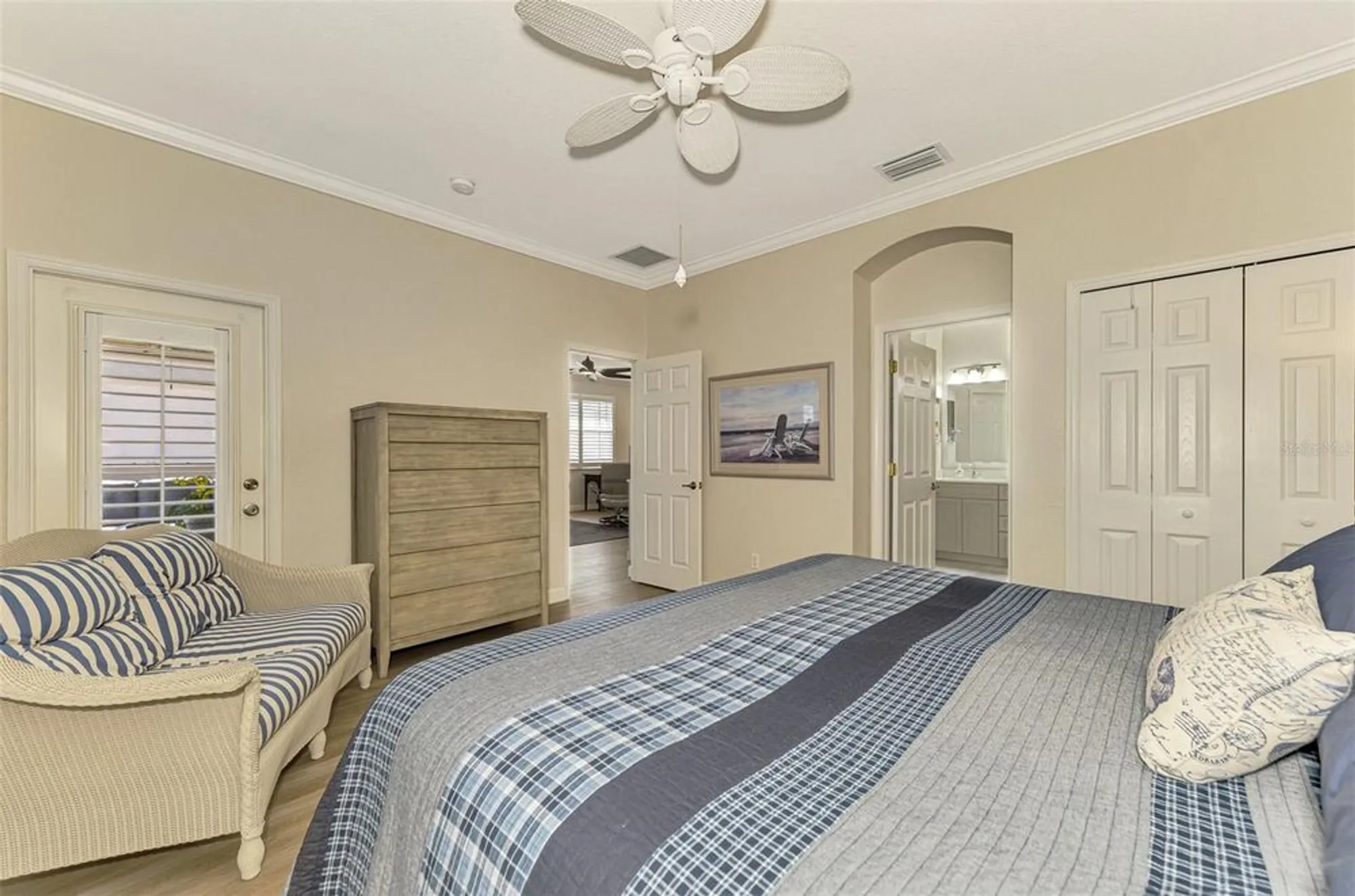 Property Slideshow image 28 of 79 | 3179 osprey ln, Port Charlotte, FL, 33953