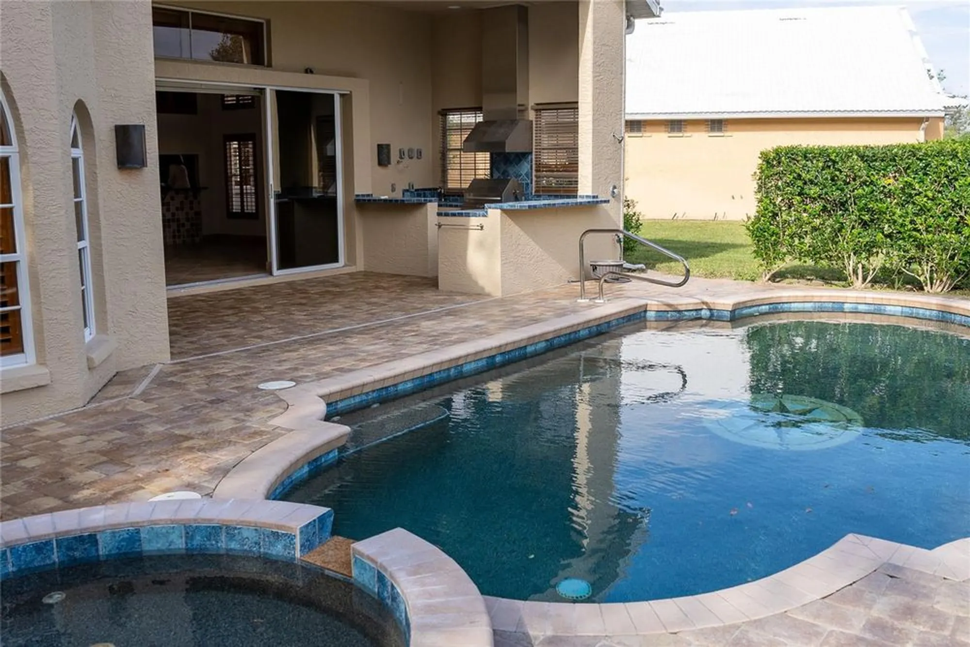 Property Slideshow image 32 of 37 | 326 saint george ct 14, Venice, FL, 34293