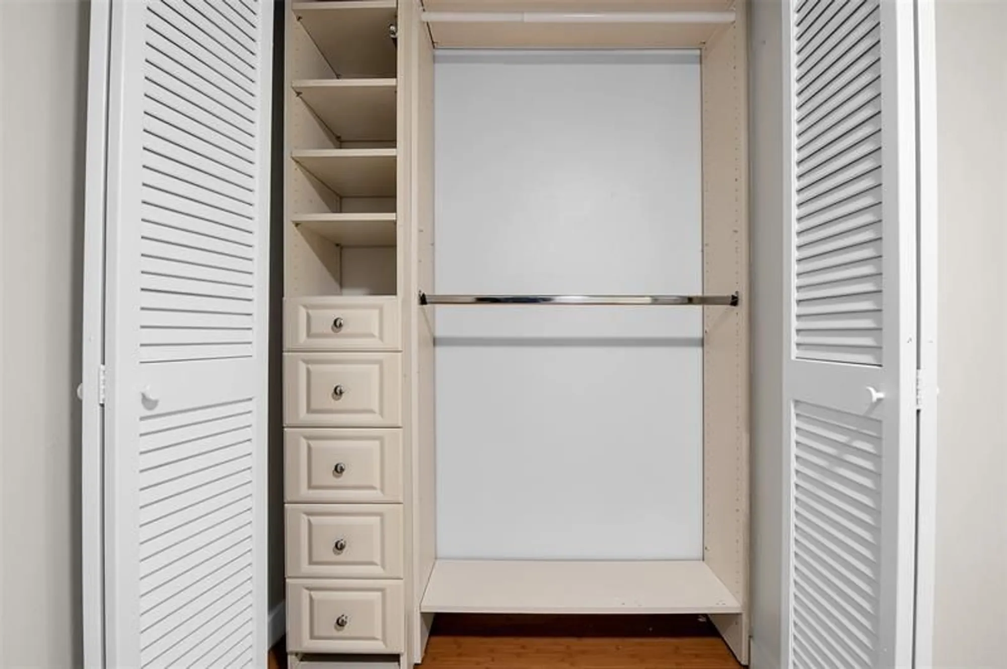 Property Slideshow image 8 of 38 | 1107 bahama bnd e1, Coconut Creek, FL, 33066