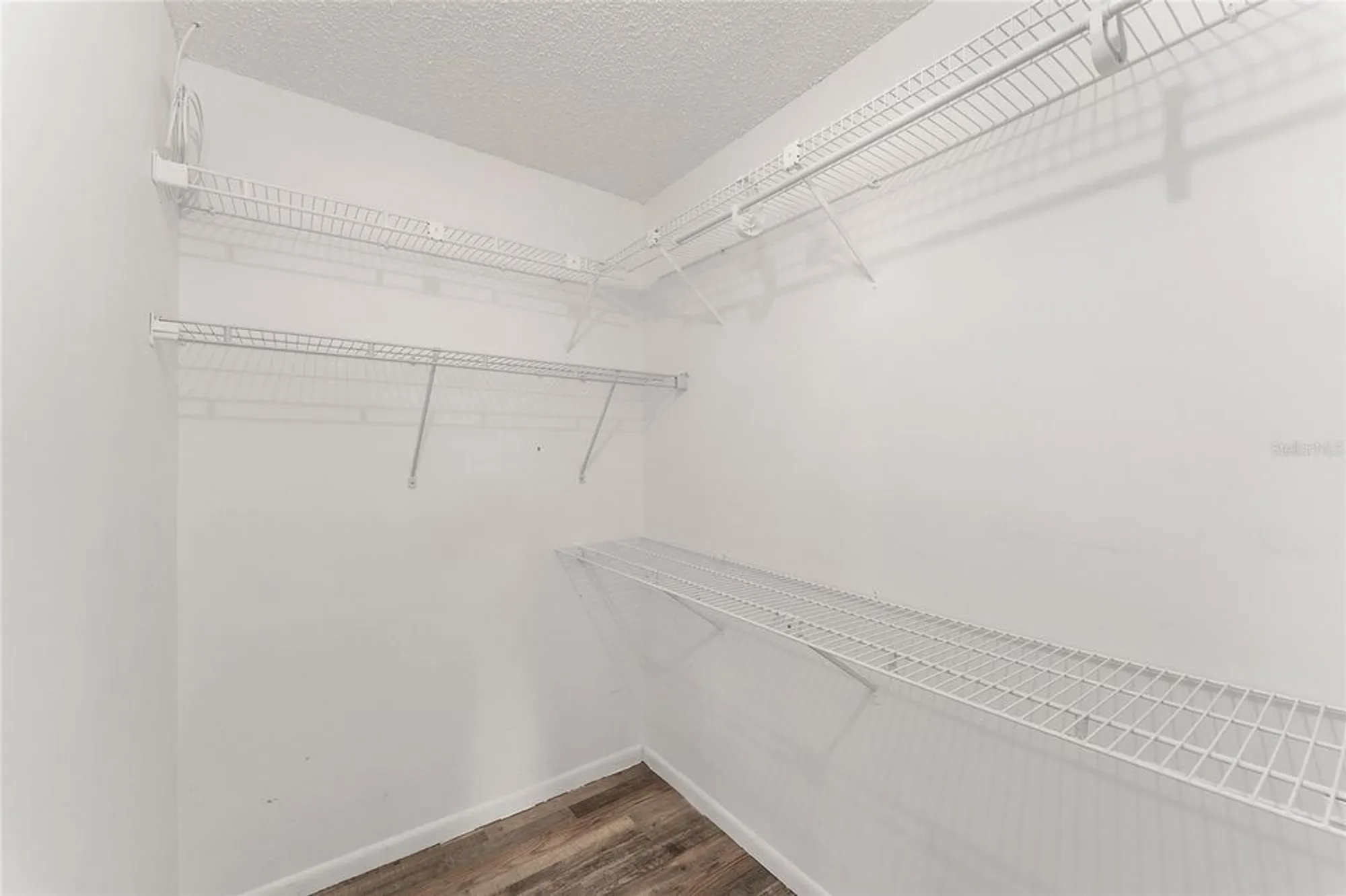 Property Slideshow image 21 of 39 | 9981 sw 103rd pl, Ocala, FL, 34481