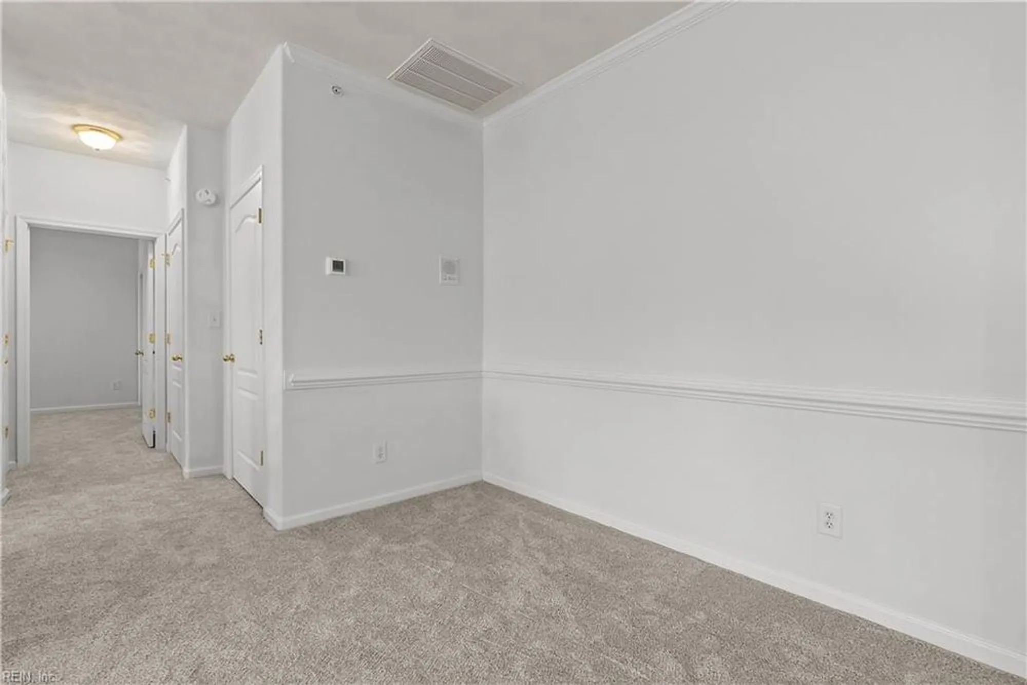 Property Slideshow image 12 of 41 | 3532 winding trail cir, Virginia Beach, VA, 23456