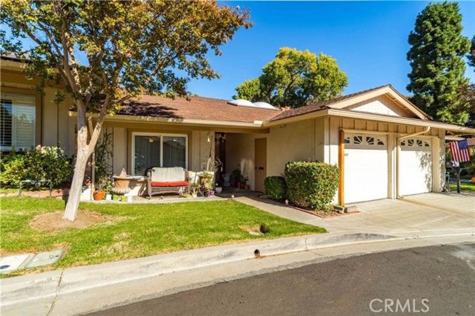 Property Slideshow image 2 of 30 | 19427 oak crossing rd, Newhall, CA, 91321