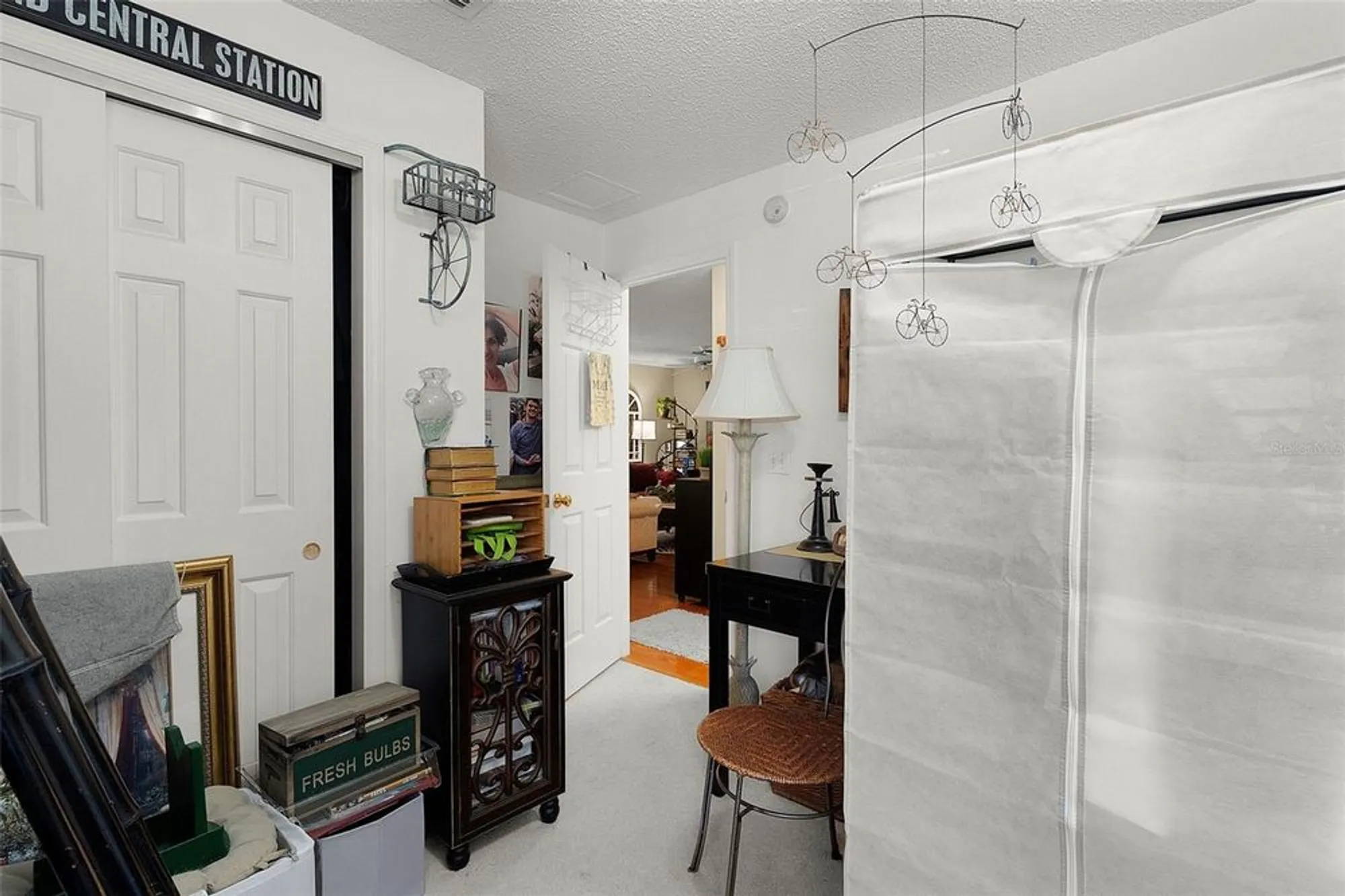 Property Slideshow image 16 of 53 | 1025 avalon ave, Lady Lake, FL, 32159