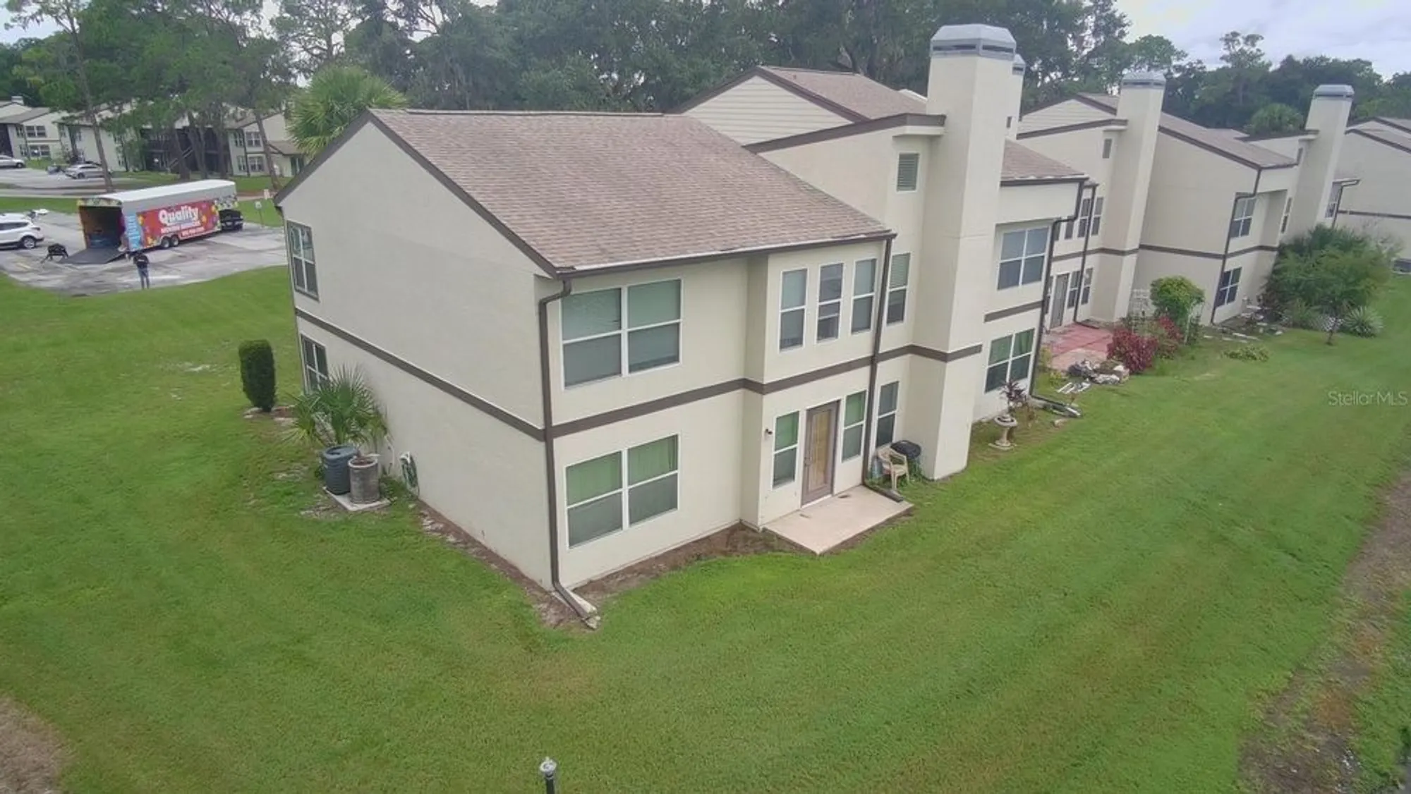 Property Slideshow image 3 of 37 | 21204 sandalwood dr # 21-204, Wildwood, FL, 34785