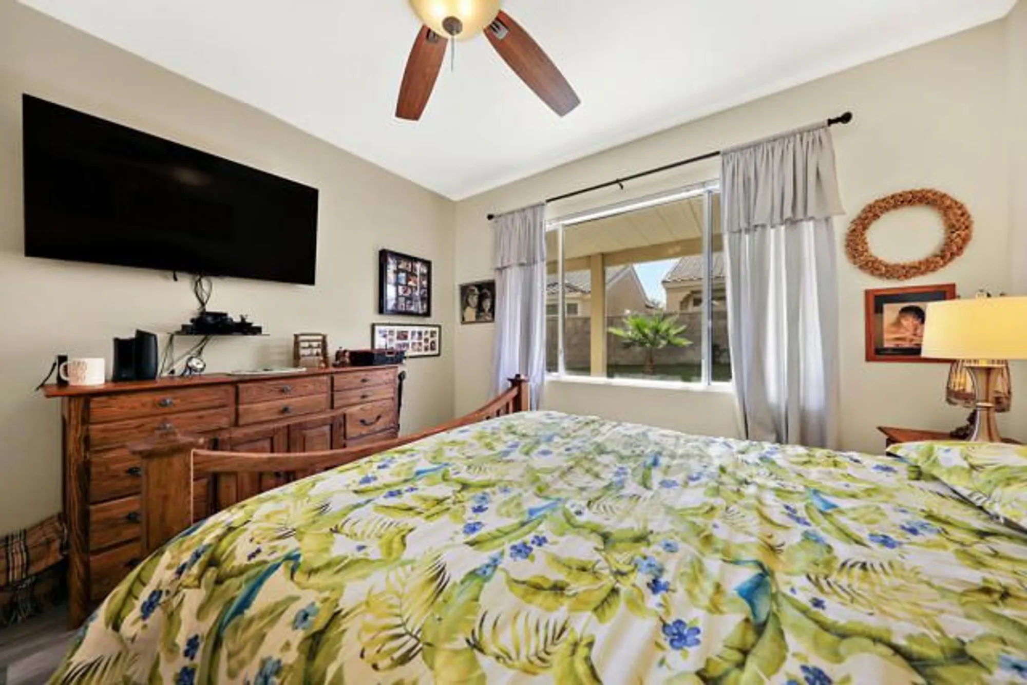 Property Slideshow image 12 of 31 | 78799 palm tree ave, Palm Desert, CA, 92211