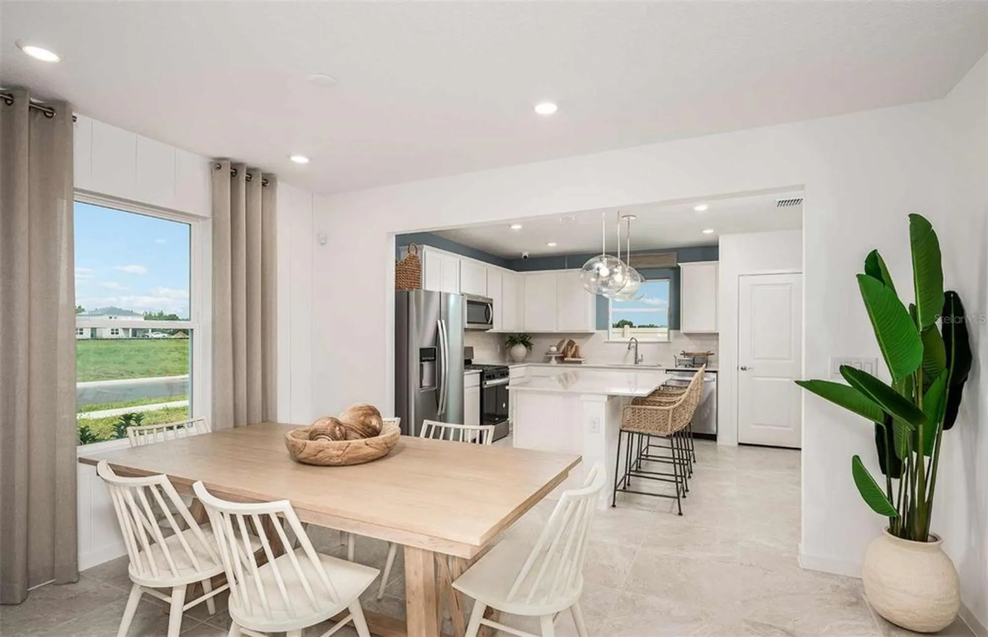 Property Slideshow image 4 of 32 | 5492 sw 82nd ter, Ocala, FL, 34481