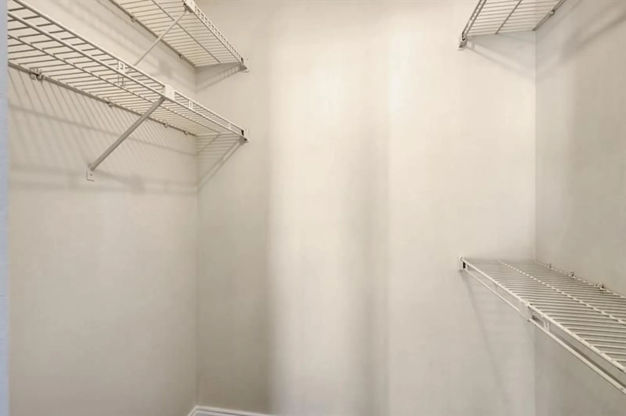 Property Slideshow image 16 of 27 | 14460 strathmore ln 807, Delray Beach, FL, 33446