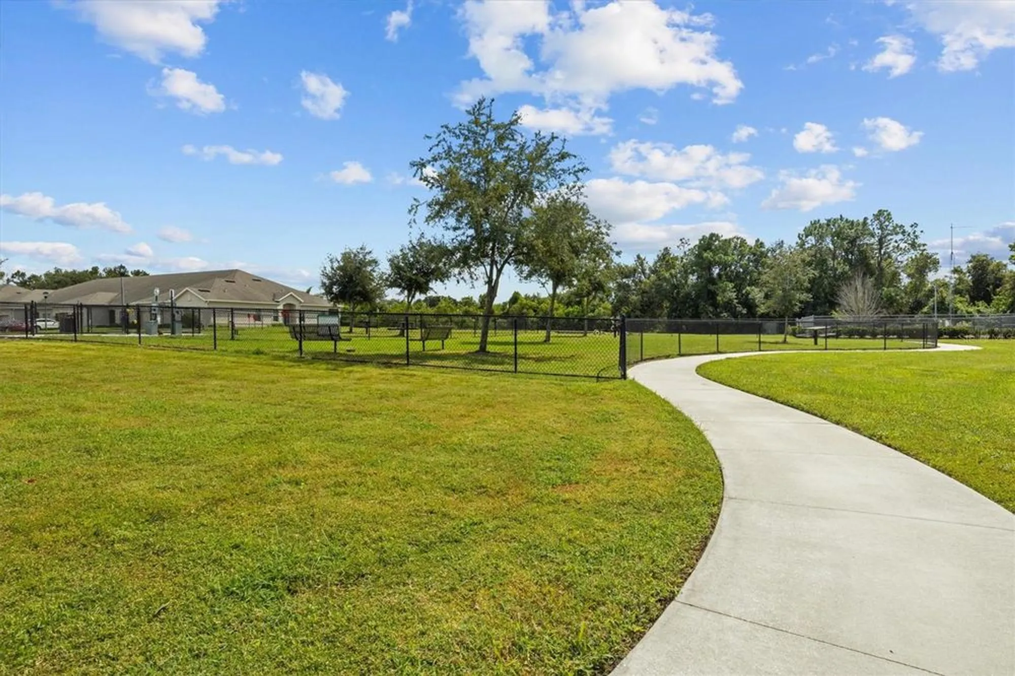 Property Slideshow image 29 of 34 | 2853 attwater loop, Winter Haven, FL, 33884
