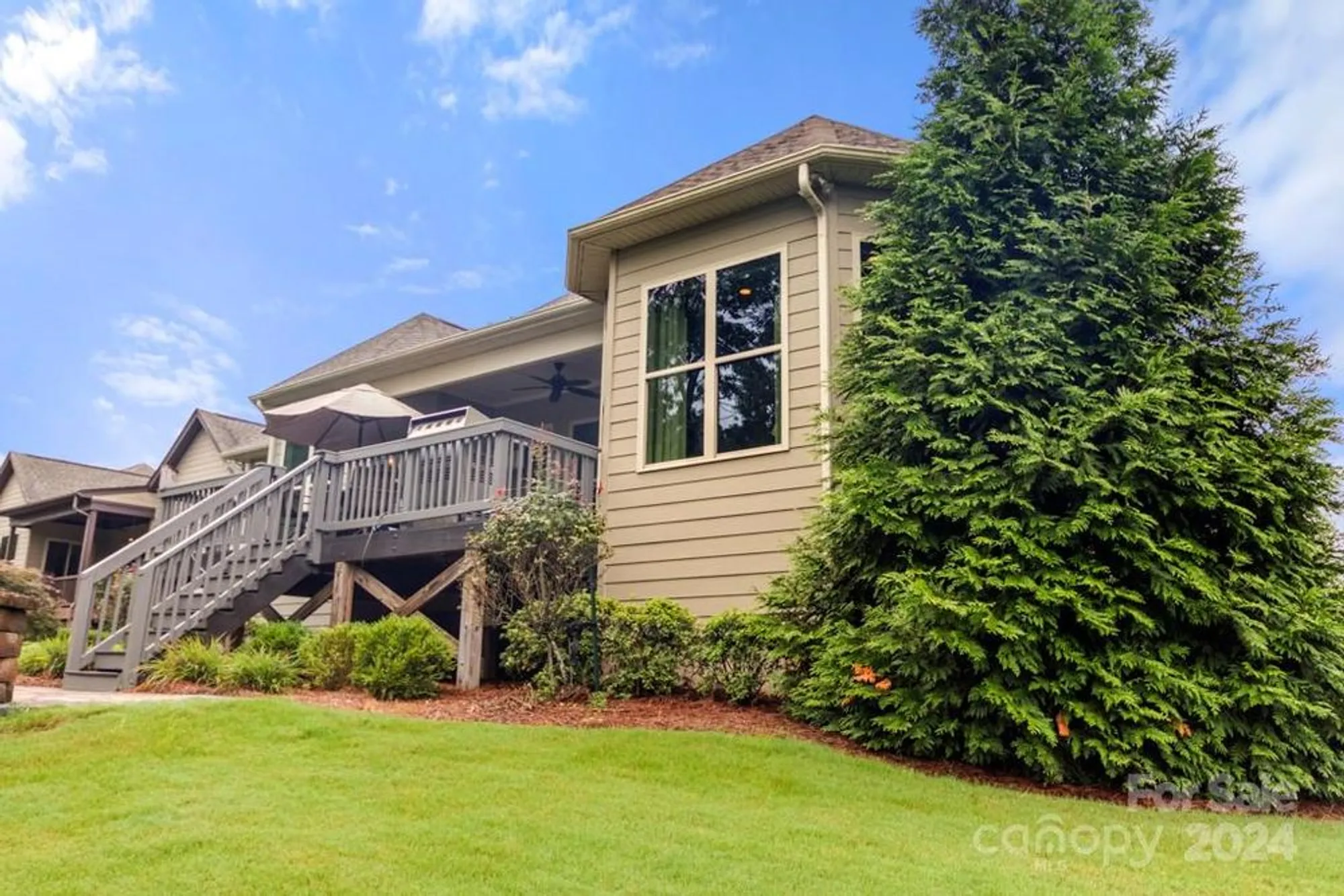 Property Slideshow image 26 of 26 | 15814 vale ridge dr, Charlotte, NC, 28278