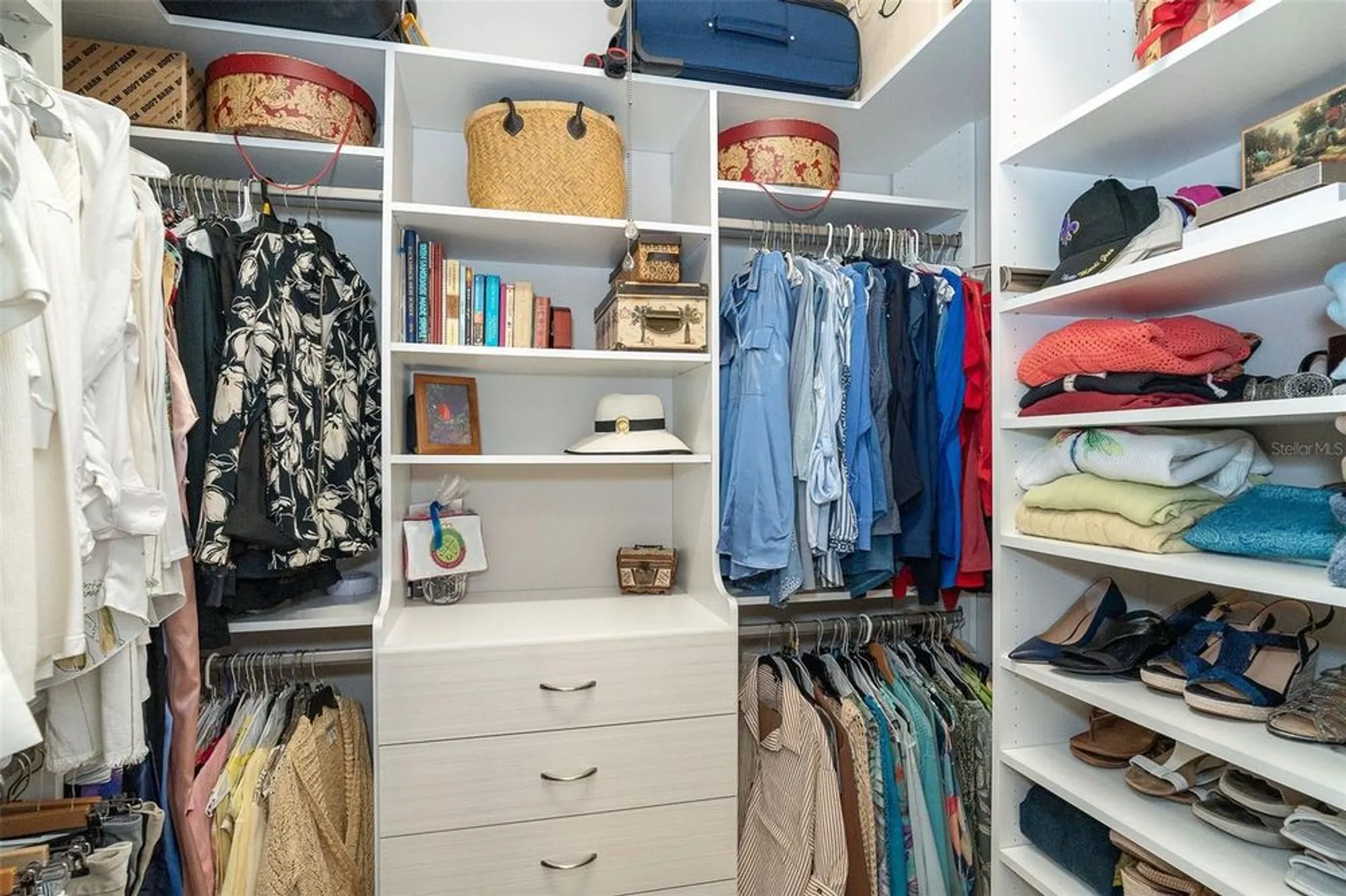 Property Slideshow image 46 of 86 | 1 n cayman isles blvd, Englewood, FL, 34223