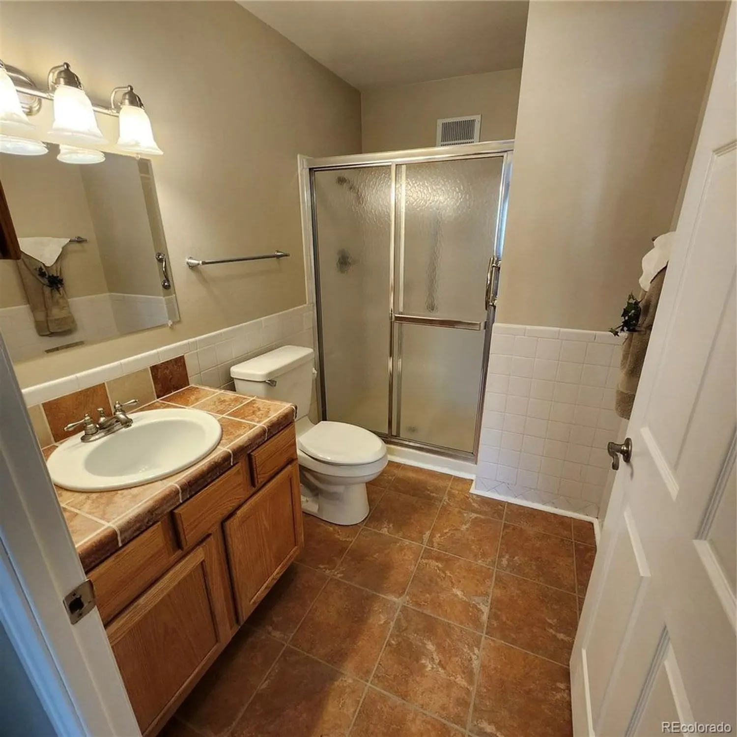 Property Slideshow image 29 of 48 | 755 s clinton st 6b, Denver, CO, 80247