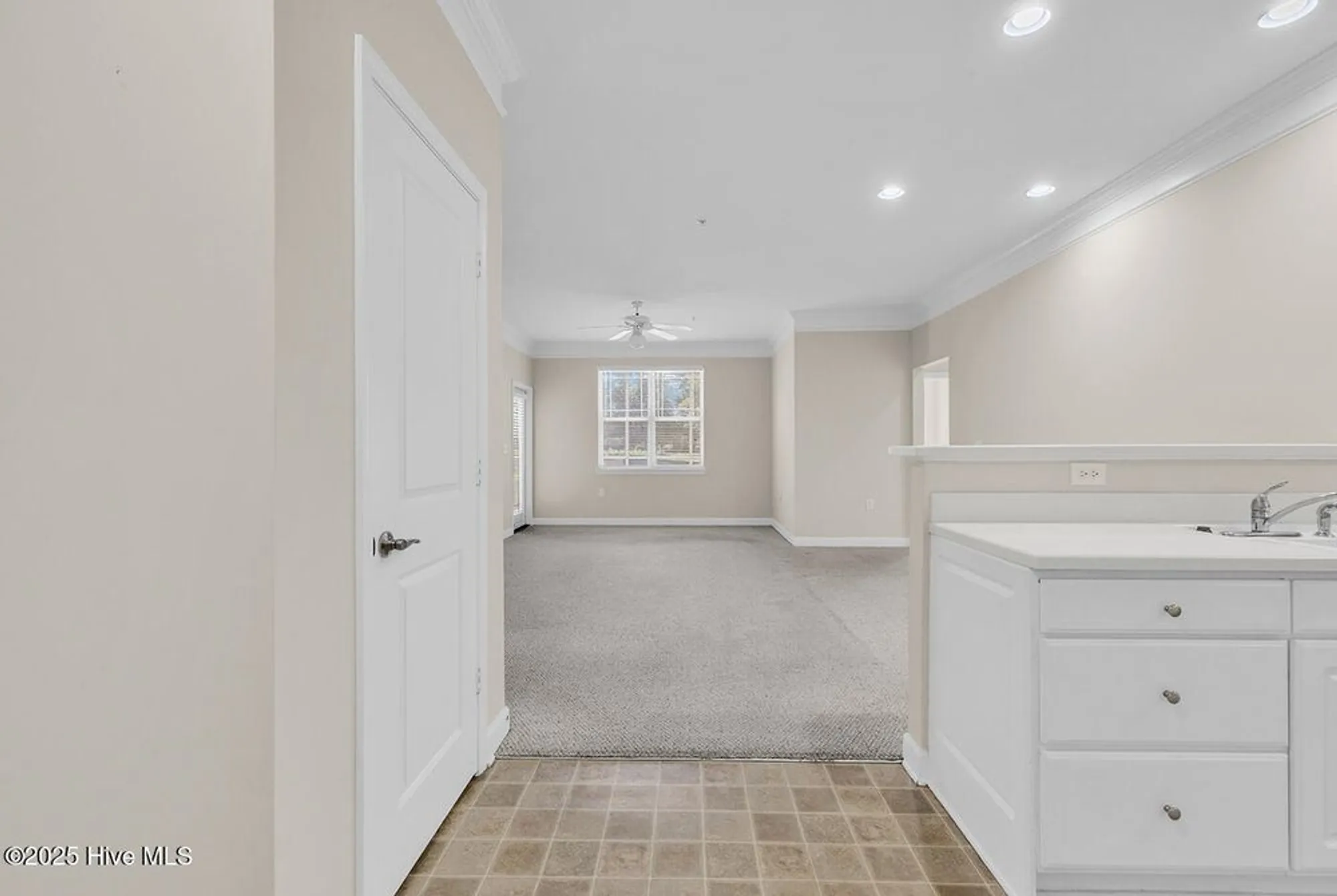 Property Slideshow image 2 of 30 | 395 s crow creek dr 1304, Calabash, NC, 28467