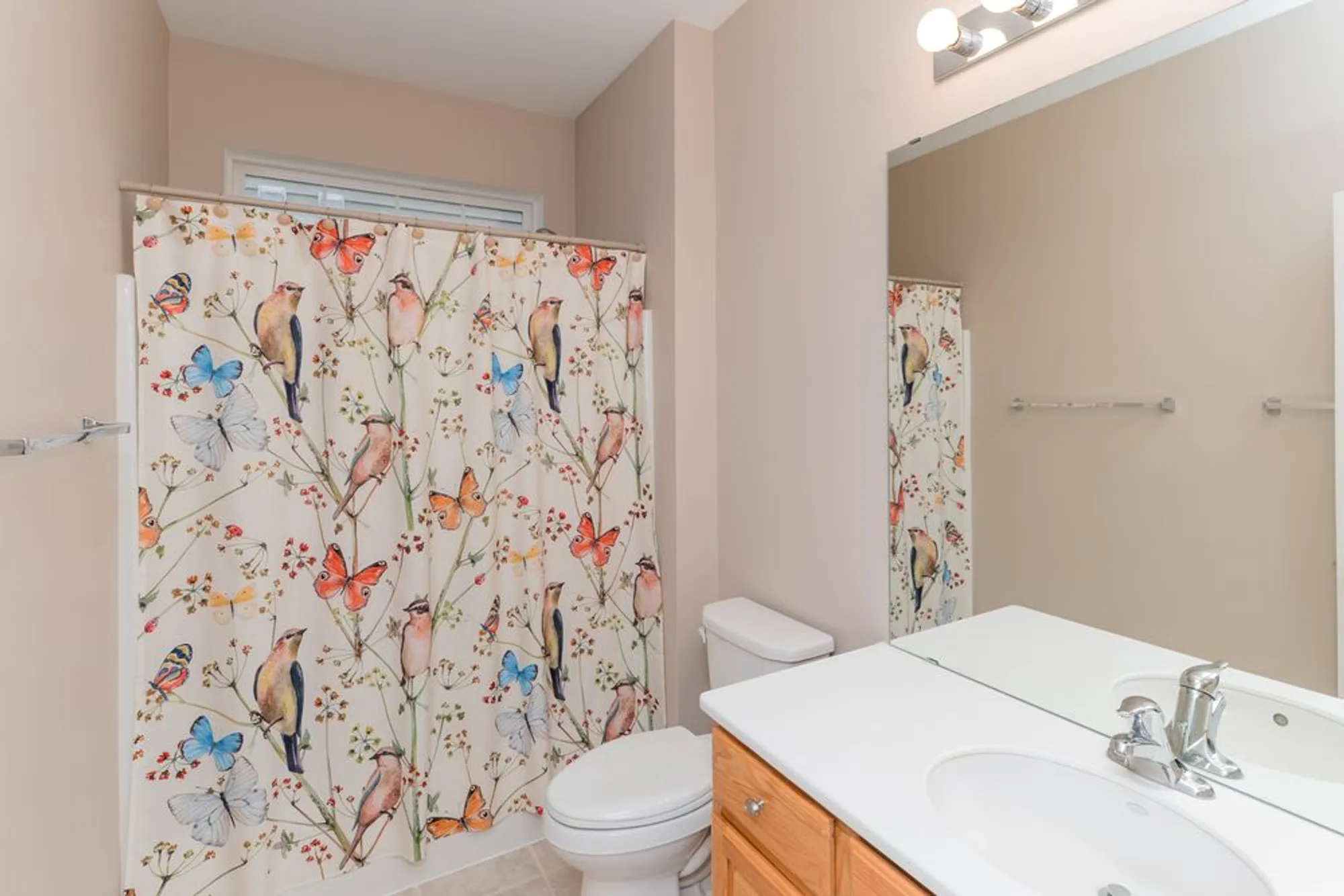 Property Slideshow image 16 of 44 | , Huntley, IL, 60142