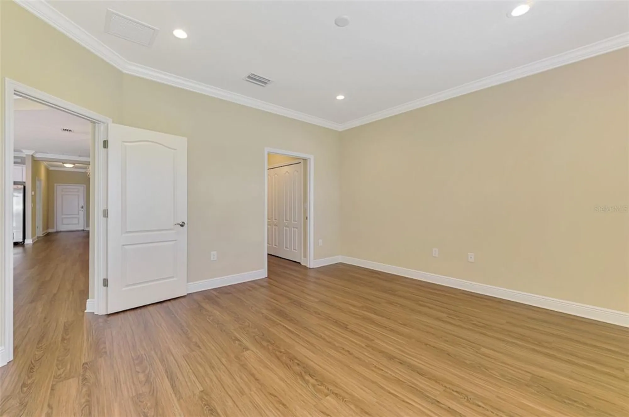 Property Slideshow image 26 of 69 | 21641 winter park ct, Venice, FL, 34293