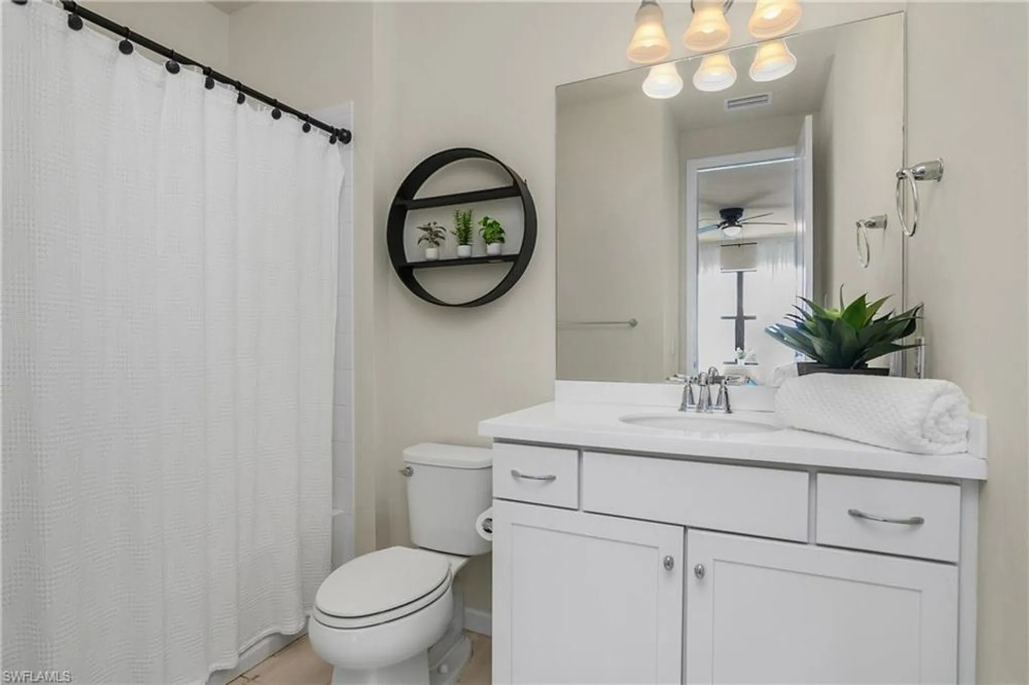 Property Slideshow image 24 of 50 | 17628 kinzie ln, Estero, FL, 33928