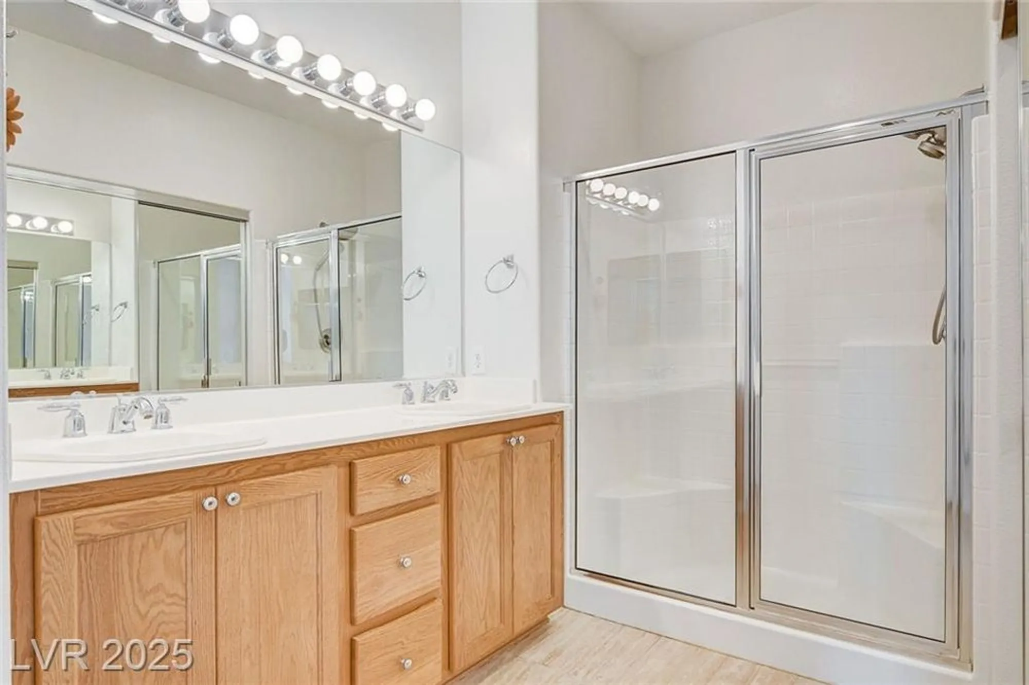 Property Slideshow image 22 of 41 | 10481 premia pl, Las Vegas, NV, 89135