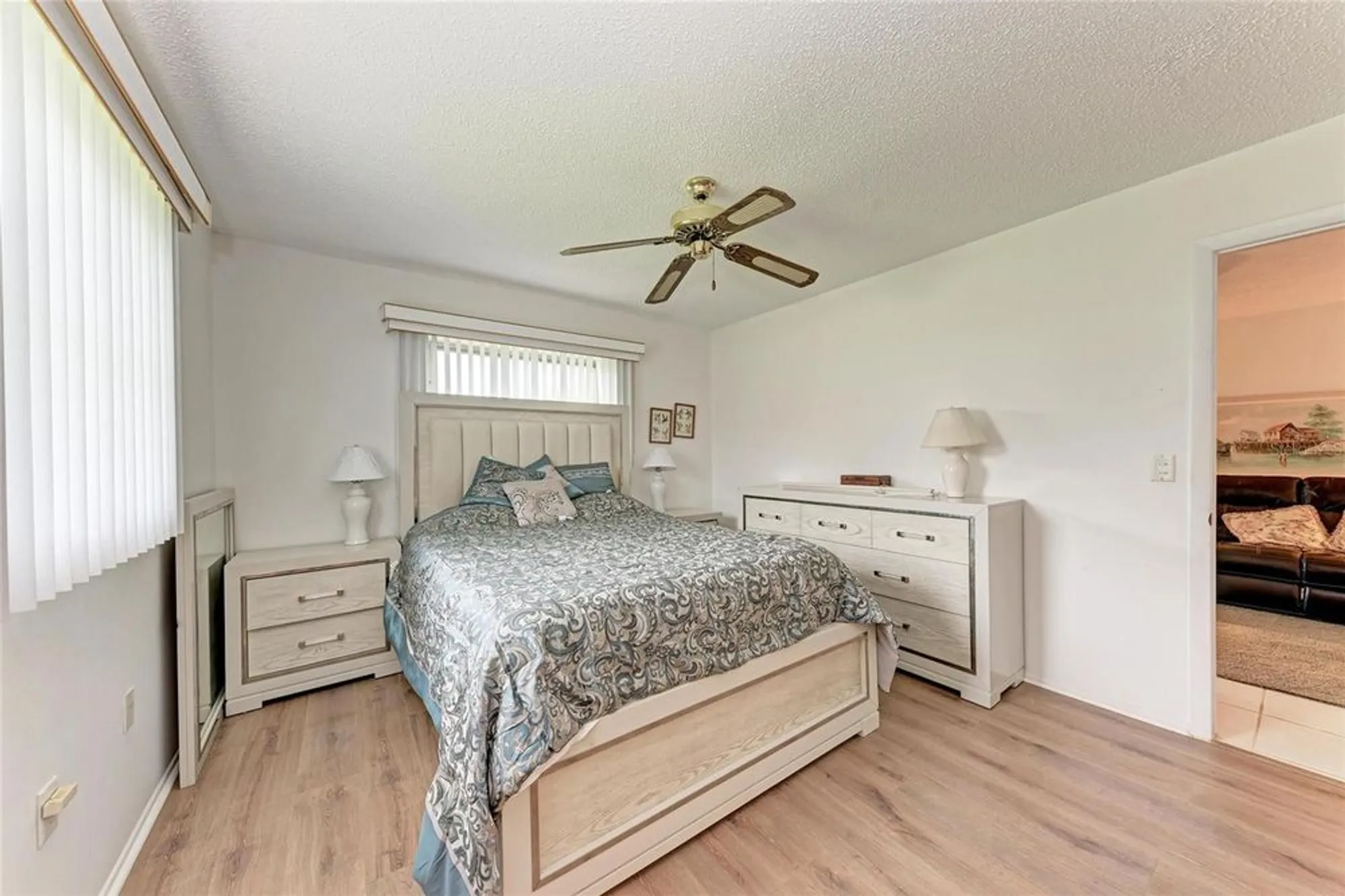 Property Slideshow image 18 of 31 | 3905 34th avenue dr w # 36, Bradenton, FL, 34205