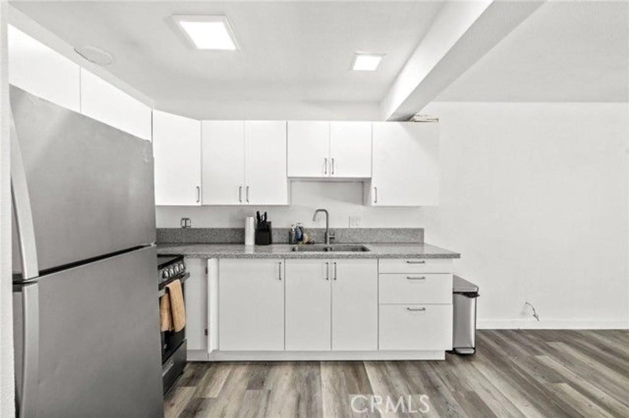 Property Slideshow image 5 of 23 | 28661 via las flores, Murrieta, CA, 92563