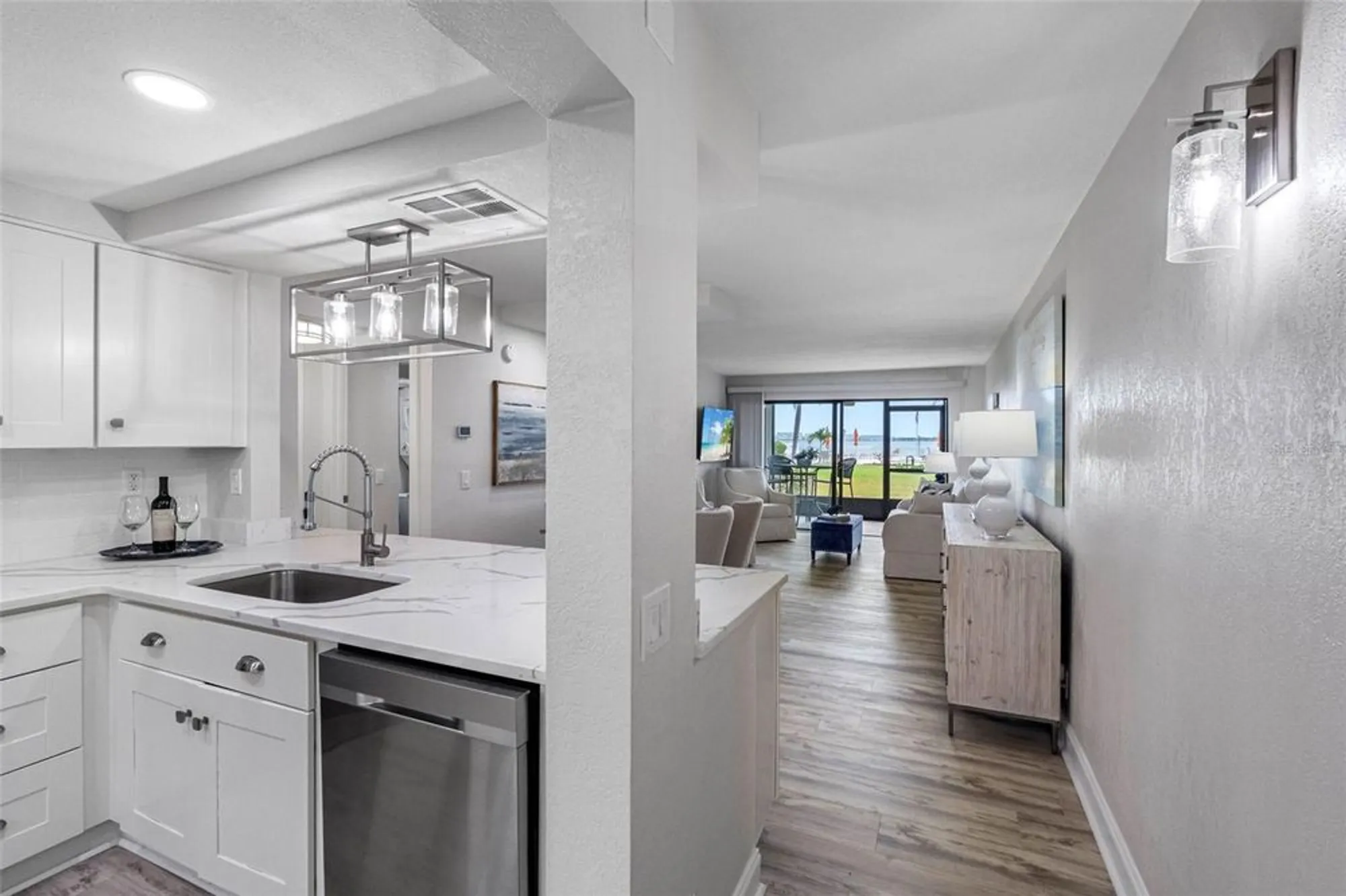 Property Slideshow image 14 of 78 | 6265 sun blvd apt 115, St Petersburg, FL, 33715