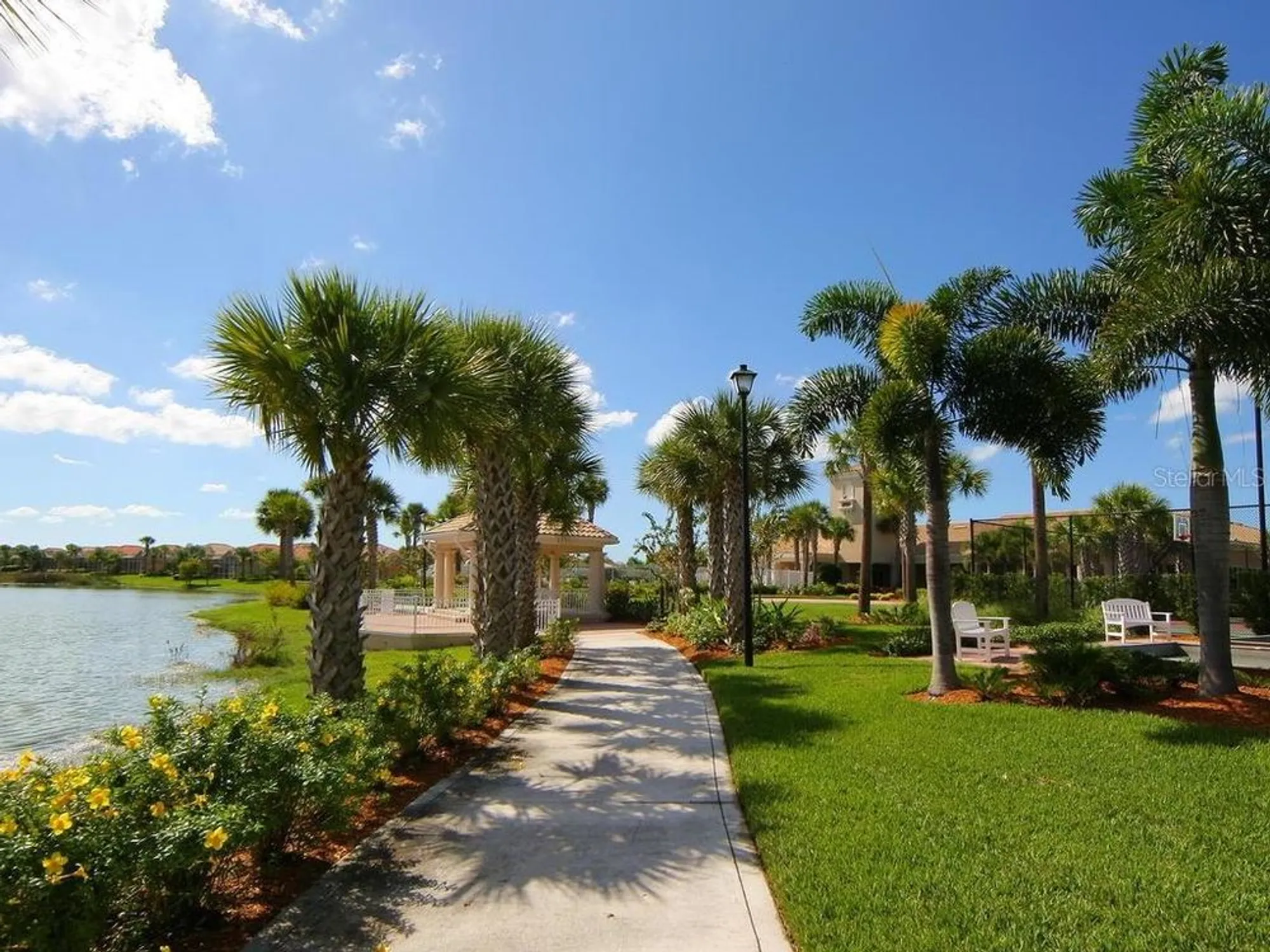 Property Slideshow image 50 of 56 | 5962 roseto pl, Sarasota, FL, 34238
