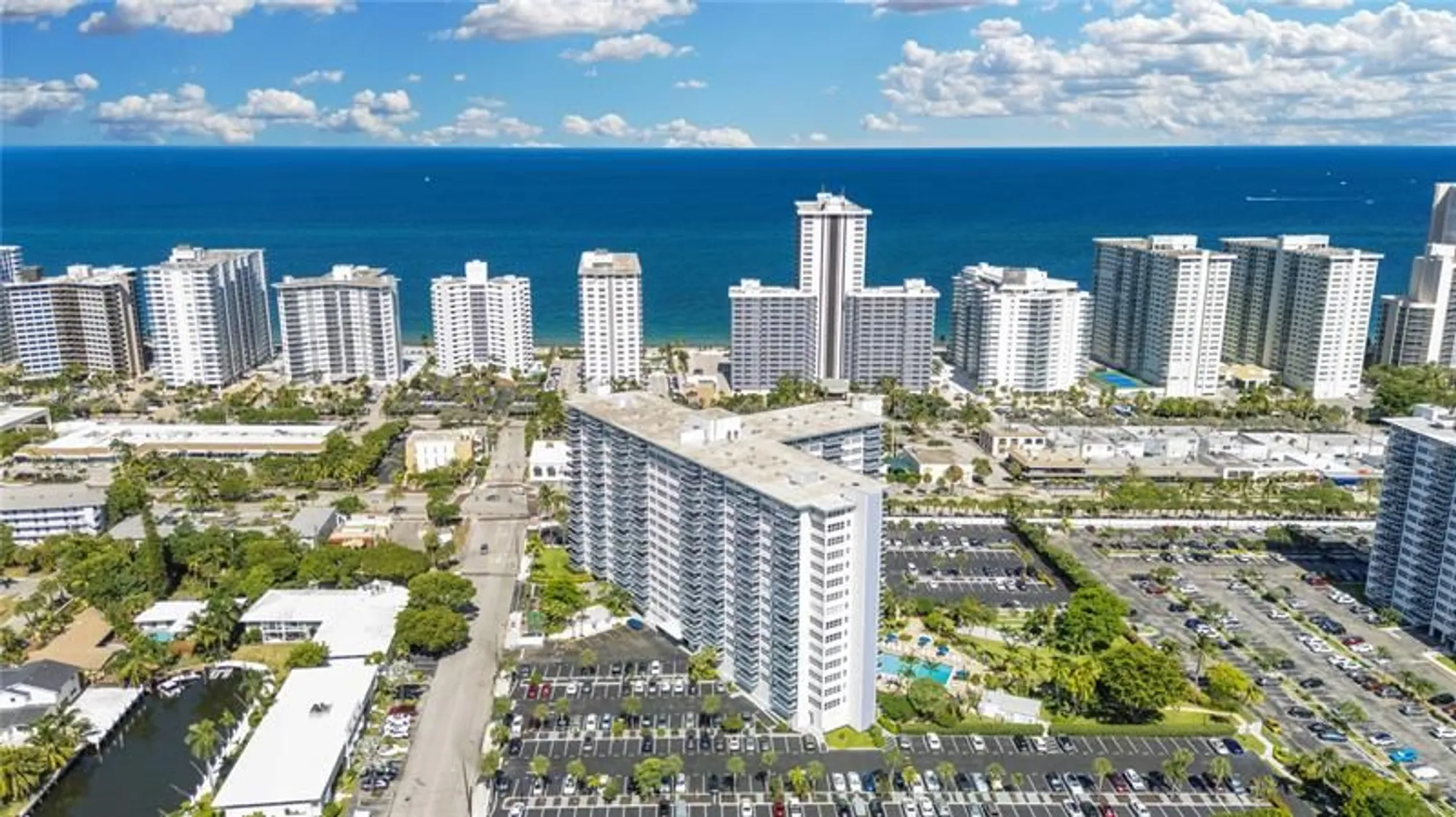 Property Slideshow image 14 of 61 | 3300 ne 36th st 1416, Fort Lauderdale, FL, 33308