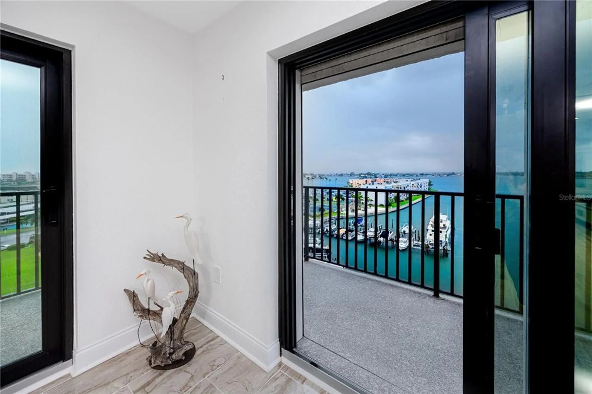 Property Slideshow image 16 of 54 | 7300 sun island dr 706, South Pasadena, FL, 33707