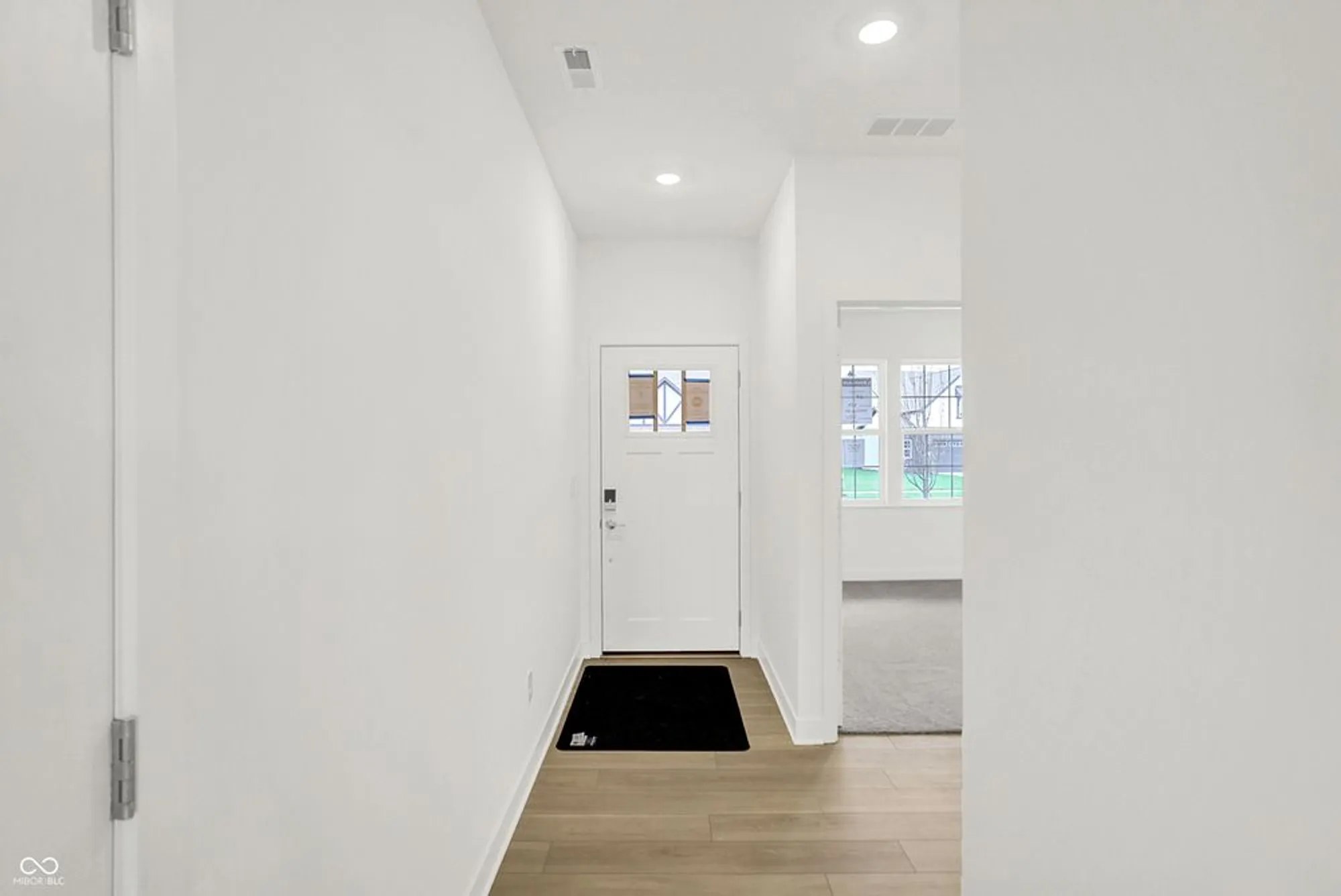 Property Slideshow image 6 of 34 | 5270 nettleton way, Avon, IN, 46123