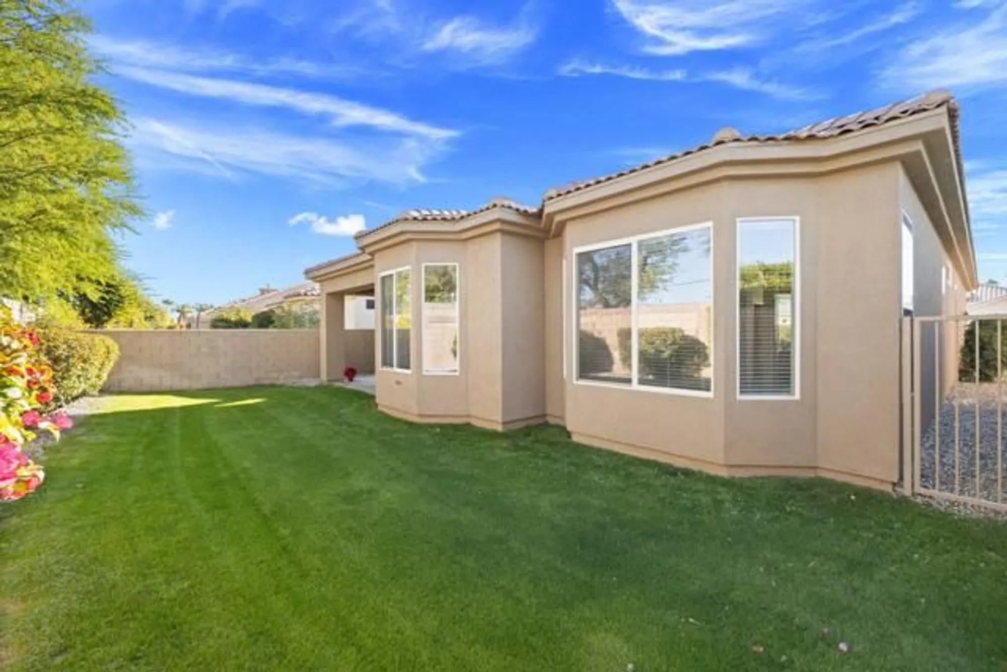 Property Slideshow image 16 of 50 | 80578 hoylake dr, Indio, CA, 92201