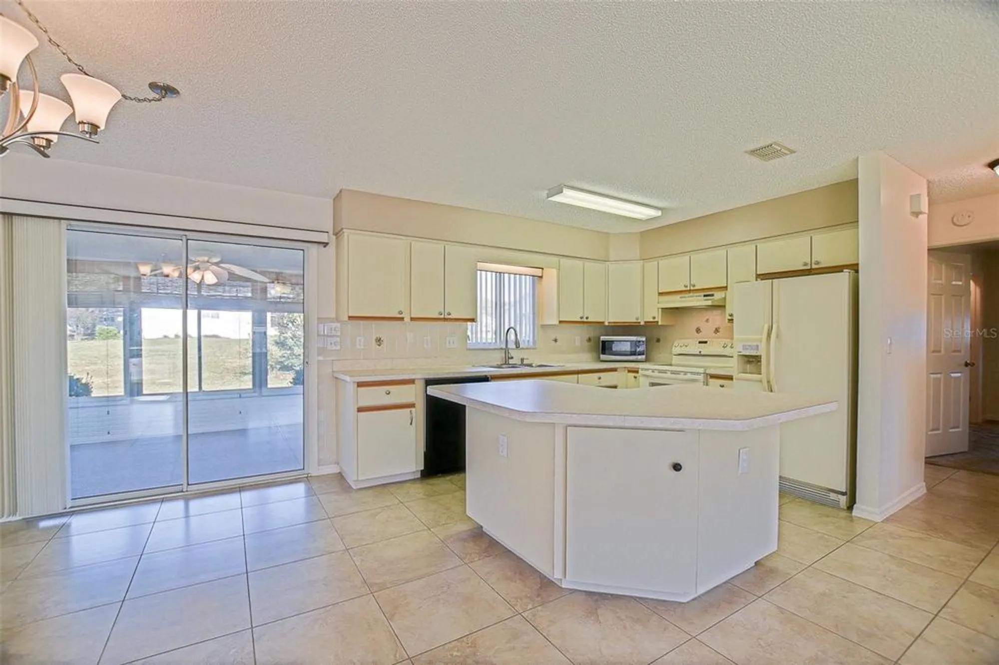 Property Slideshow image 25 of 53 | 9509 se 173rd ln, Summerfield, FL, 34491