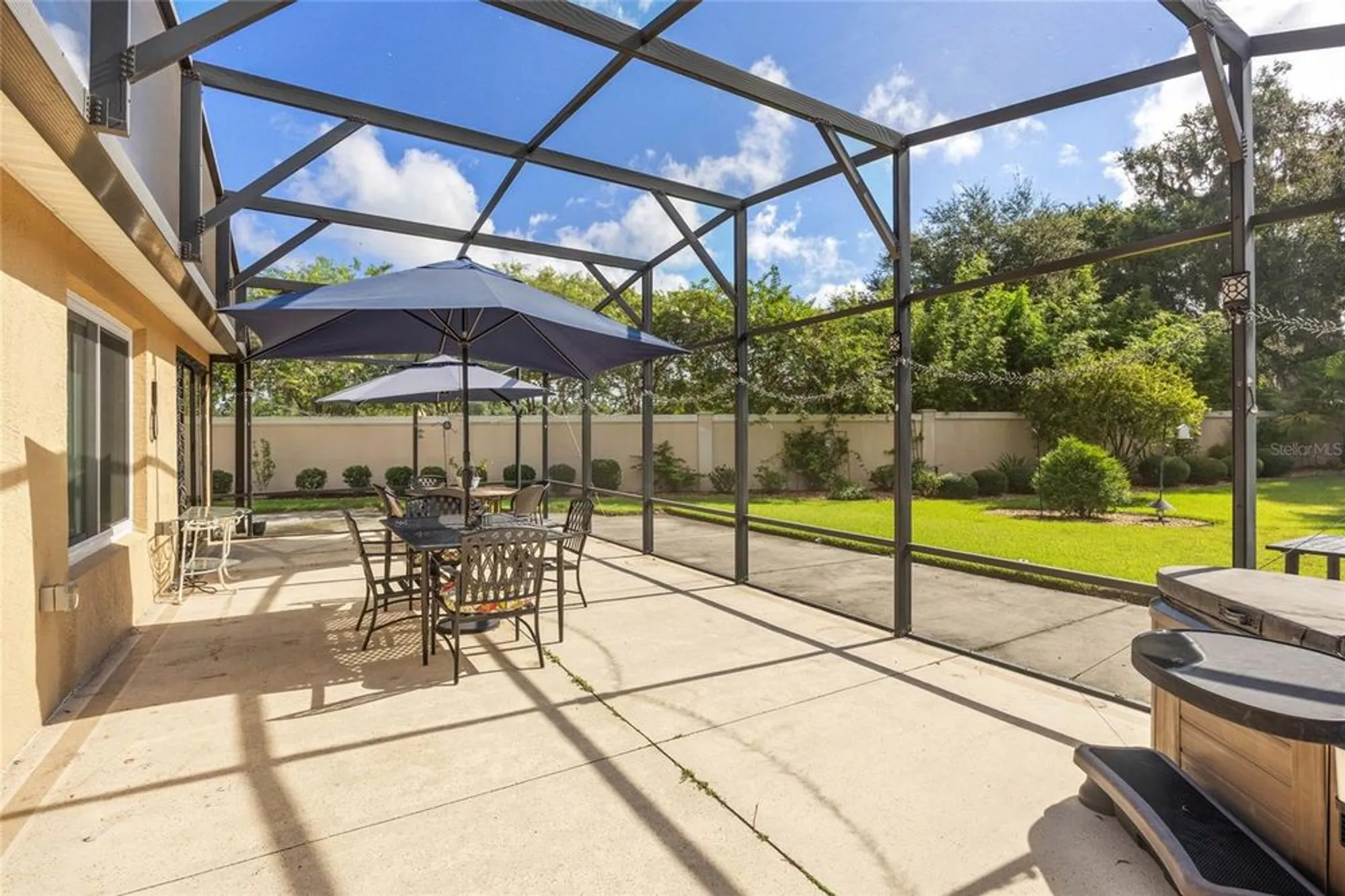 Property Slideshow image 6 of 37 | 431 jarquin way, The Villages, FL, 32162