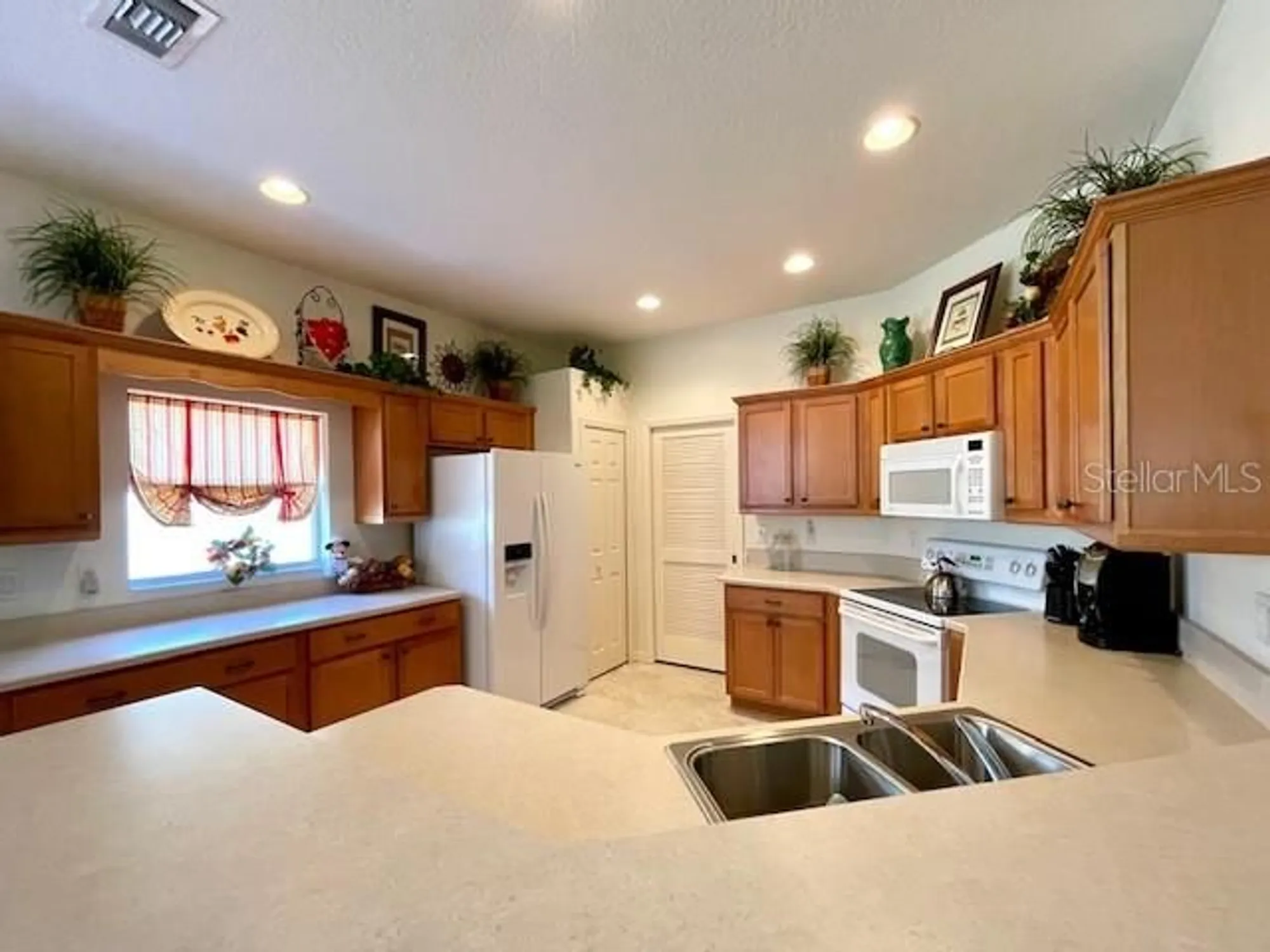 Property Slideshow image 27 of 75 | 15338 sw 14th avenue rd, Ocala, FL, 34473