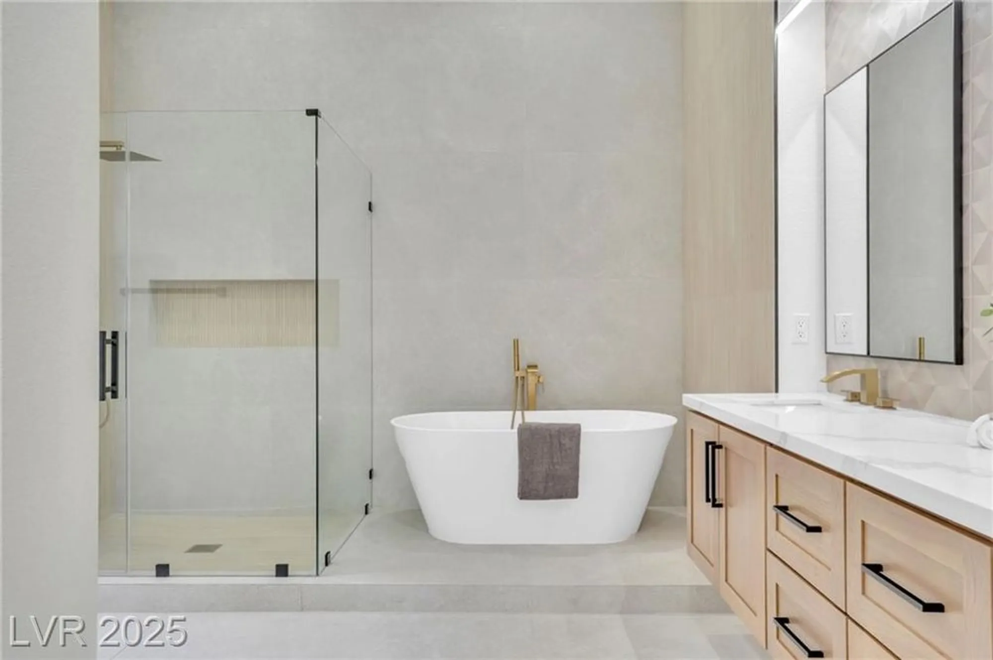 Property Slideshow image 30 of 69 | 8713 litchfield ave, Las Vegas, NV, 89134