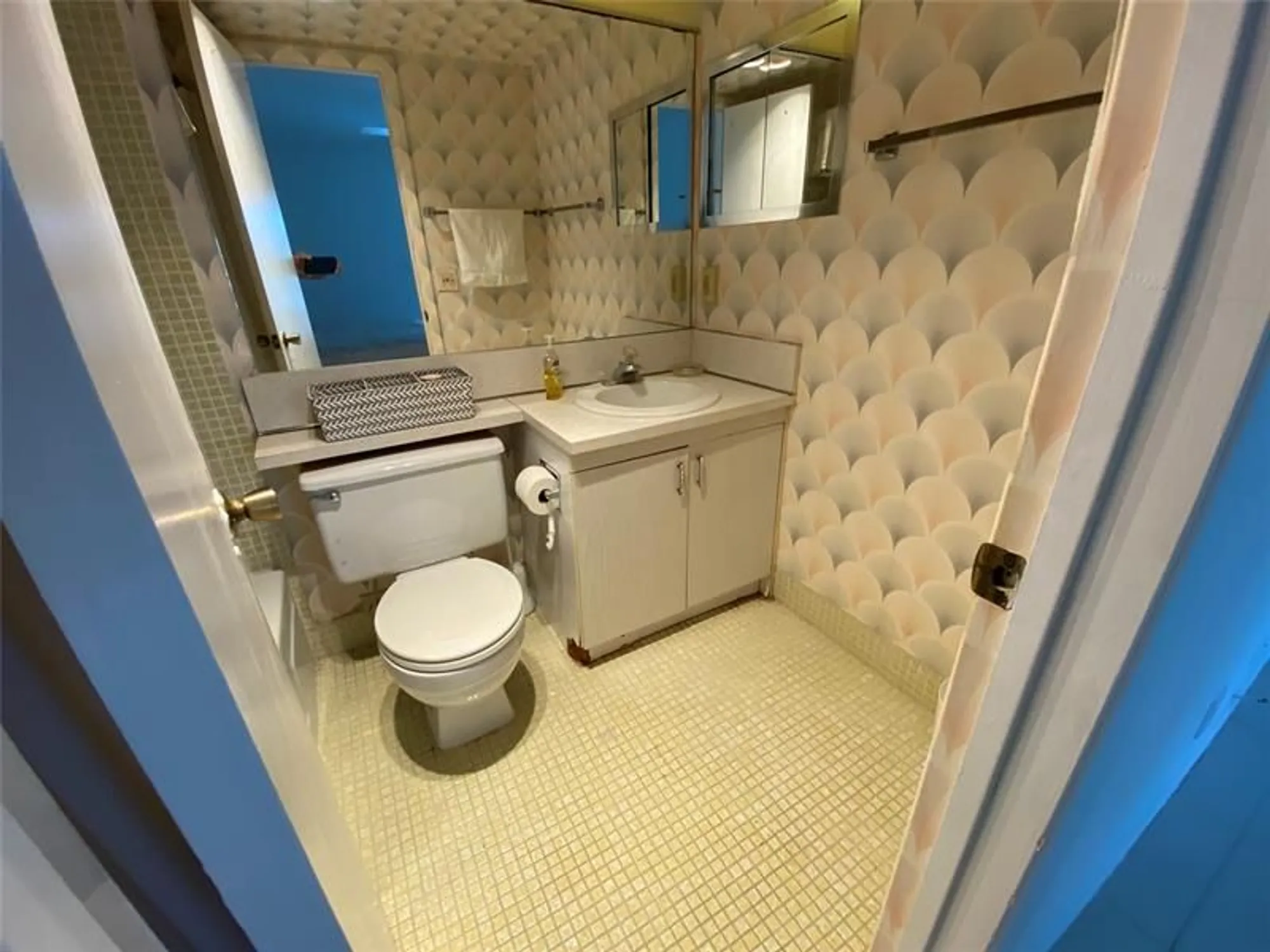 Property Slideshow image 9 of 49 | 4047 cambridge c # 4047, Deerfield Beach, FL, 33442