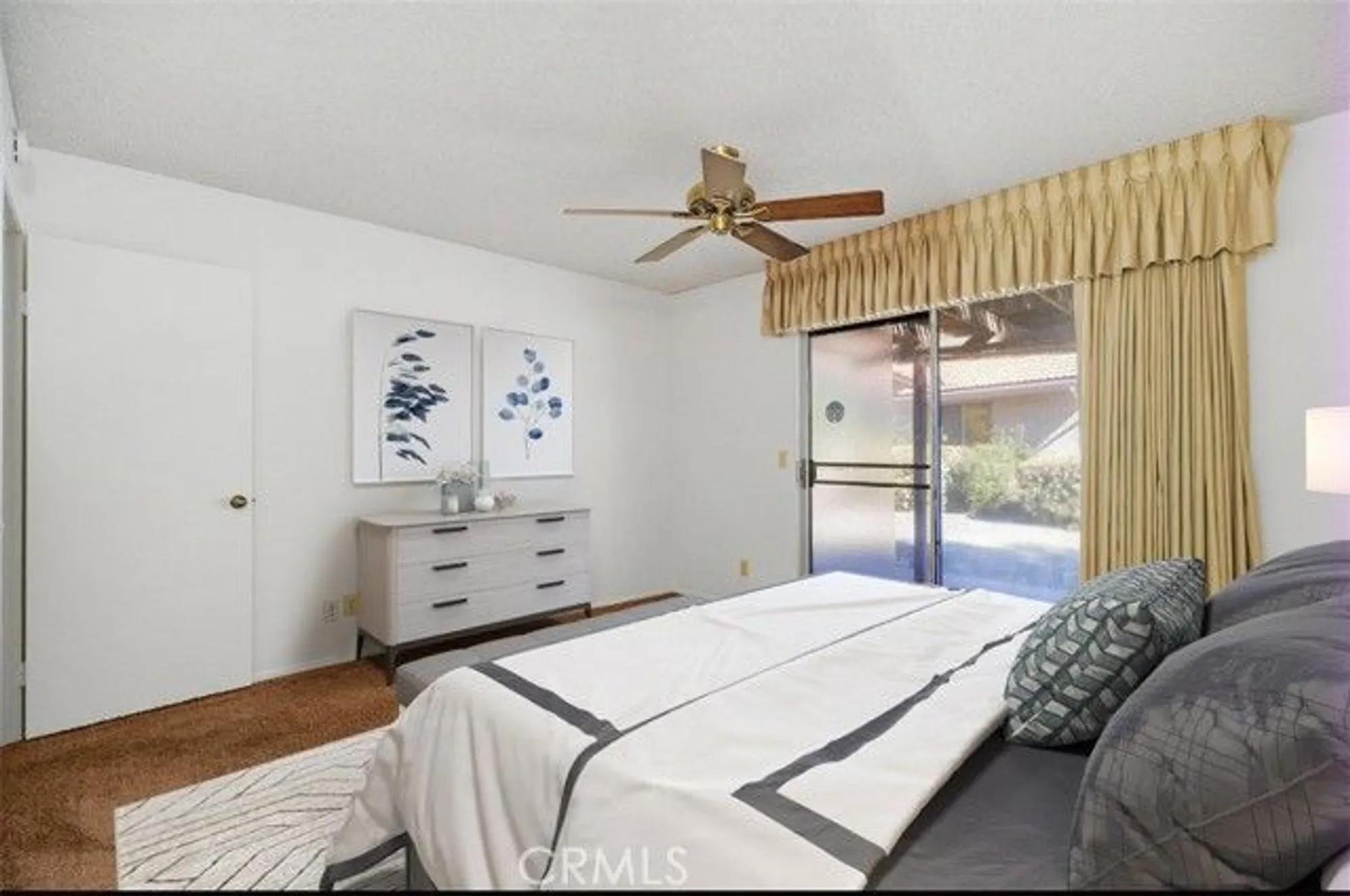 Property Slideshow image 4 of 32 | 1150 lemon gum ln, Hemet, CA, 92545
