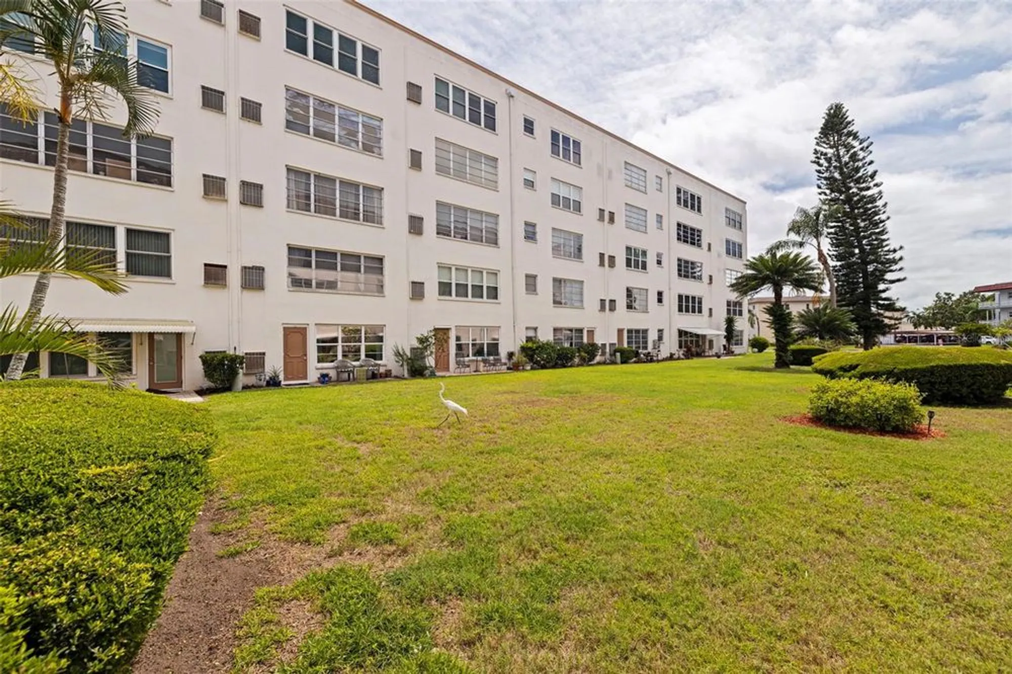 Property Slideshow image 27 of 40 | 5603 80th st n unit 107, Saint Petersburg, FL, 33709
