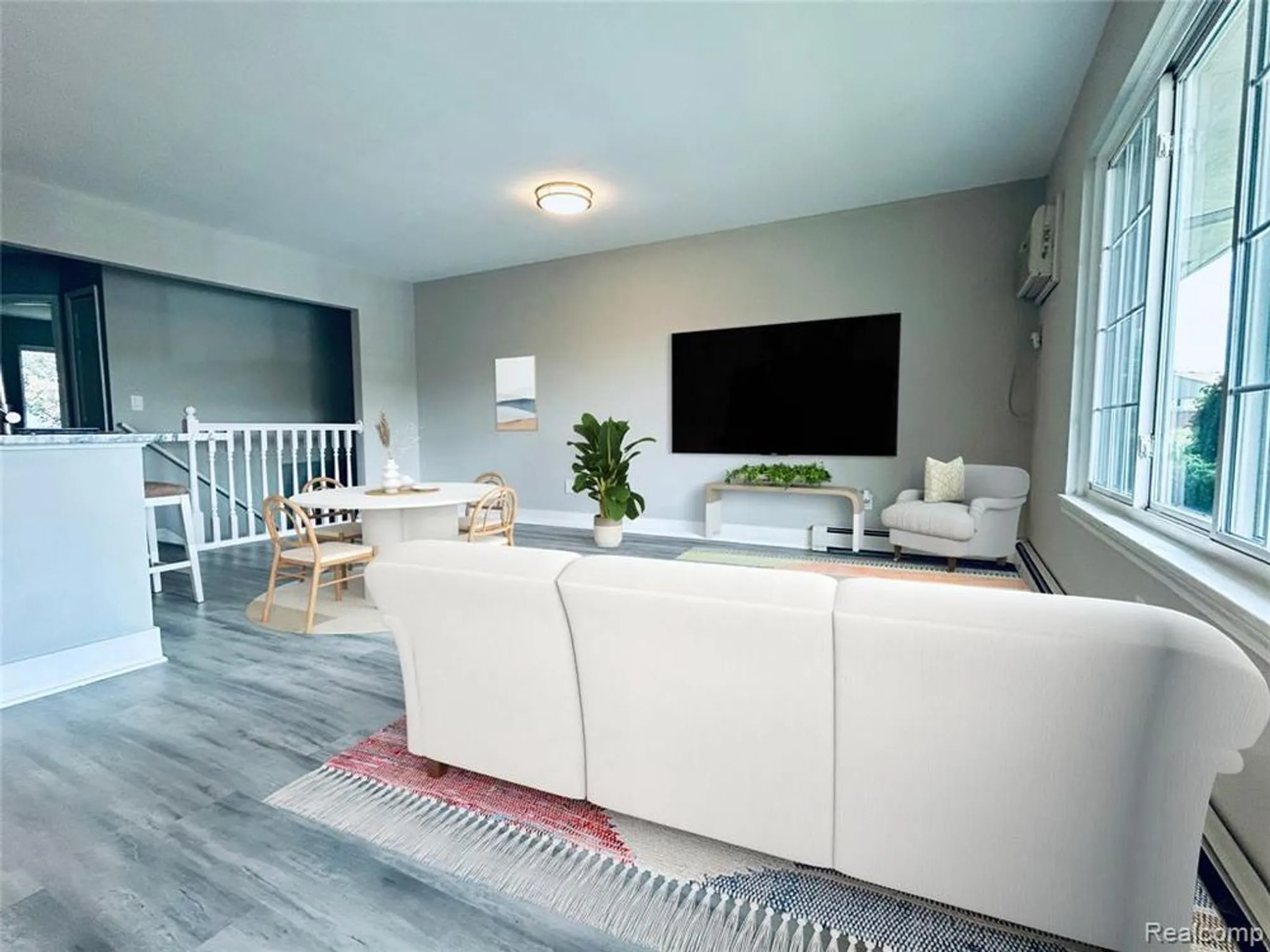 Property Slideshow image 10 of 27 | 25323 potomac dr # 2, South Lyon, MI, 48178