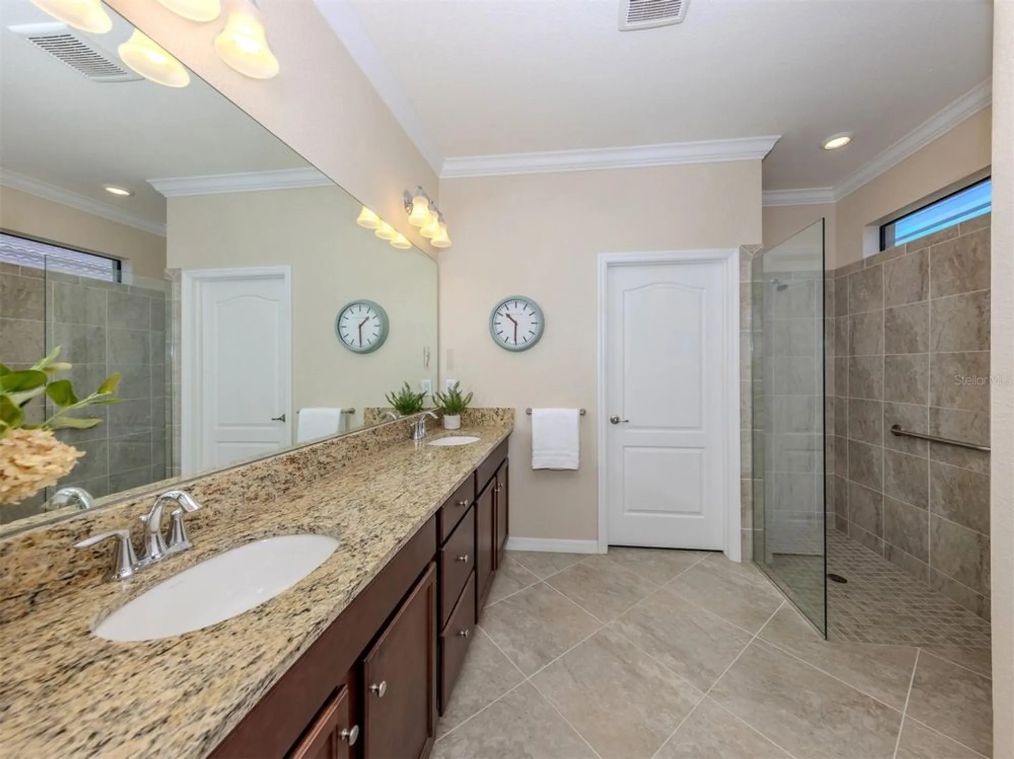 Property Slideshow image 24 of 74 | 10025 cozy grove dr, Venice, FL, 34293